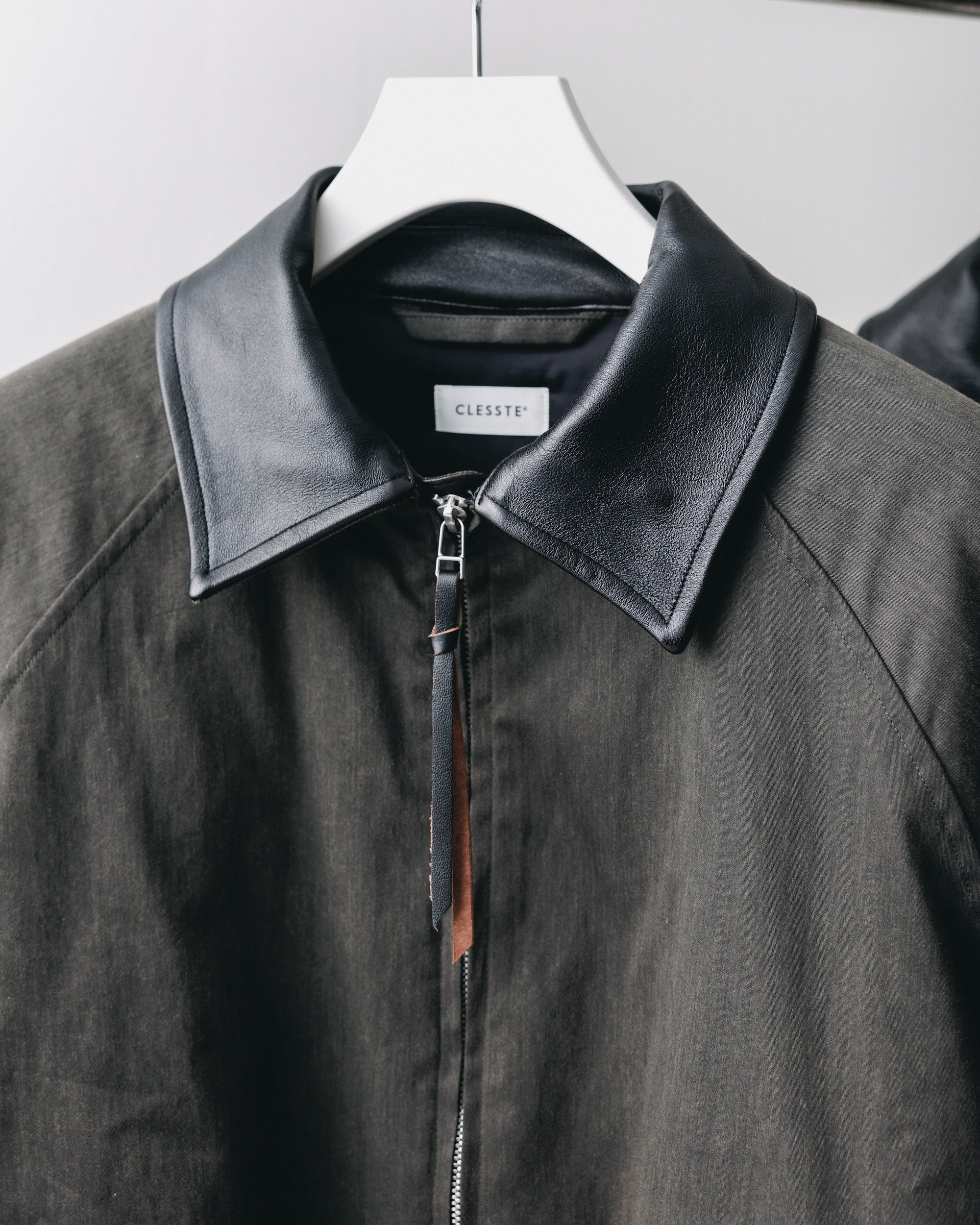 VINTAGE EFFECT PADDED CITY UTILITY JACKET (BLACK)