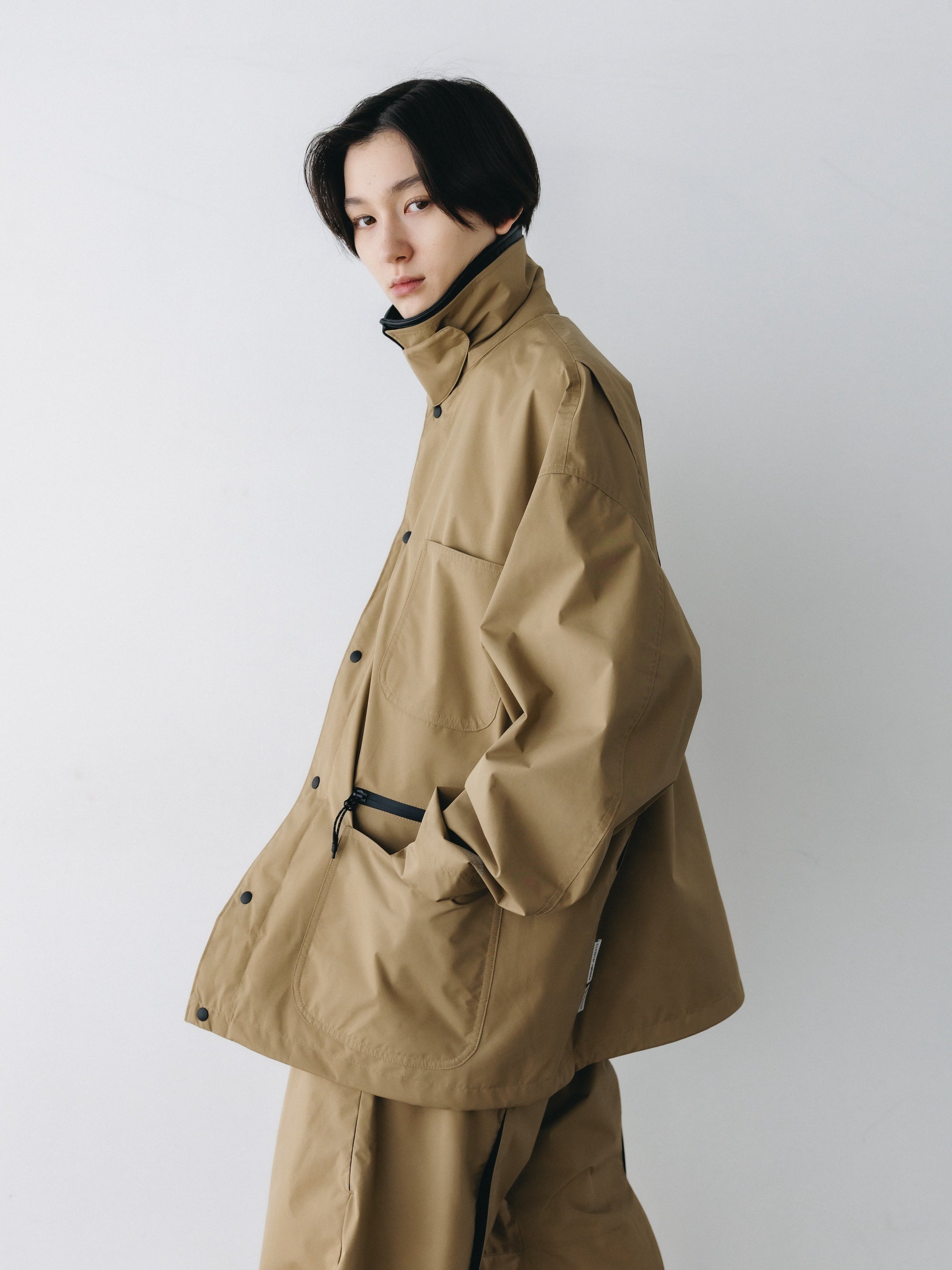 +phenix WINDSTOPPER® BY GORE-TEX LABS CITY STORAGE COVERALL JACKET (CAMEL BEIGE)