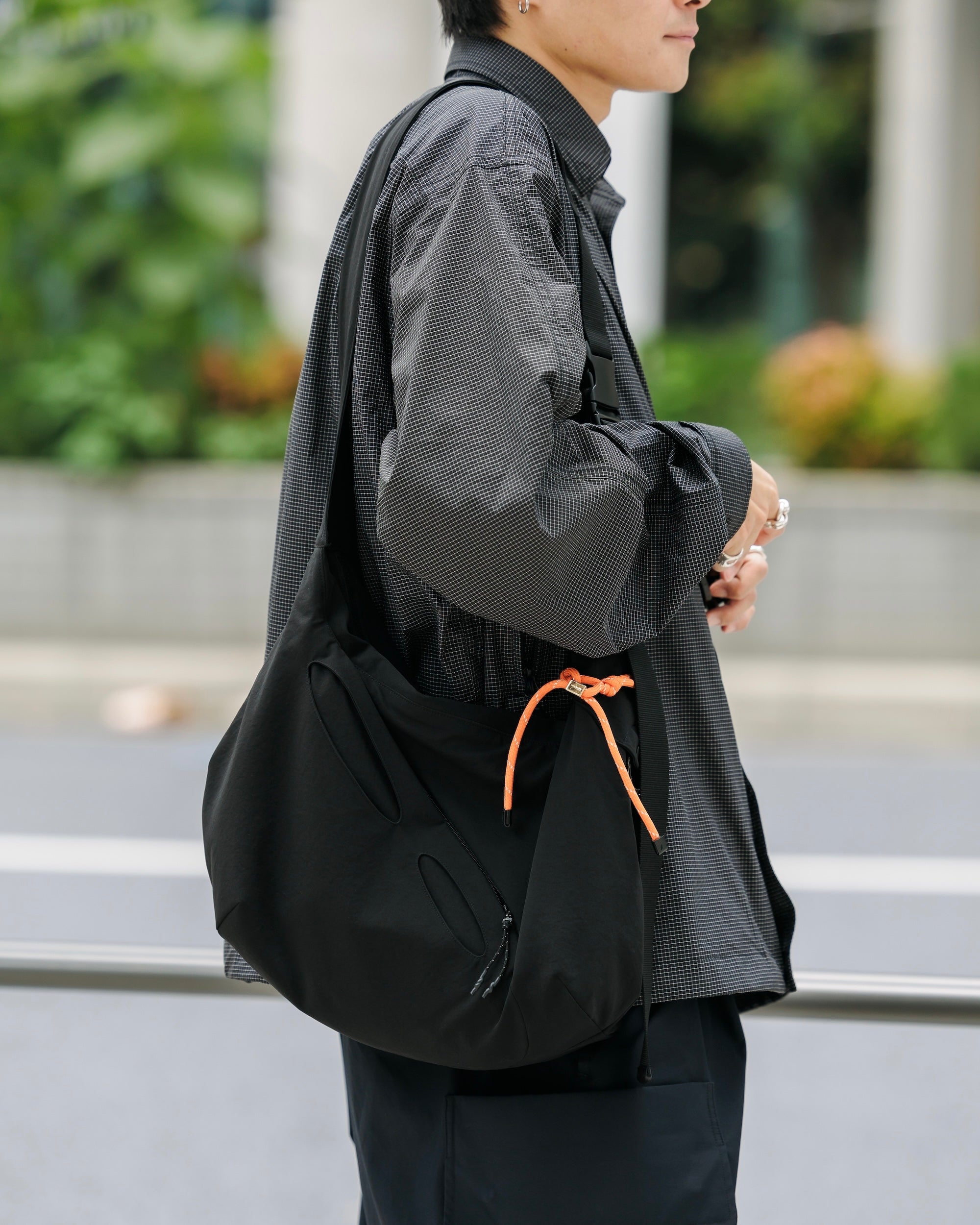 SOFT SHELL FUTURE BAG (BLACK)