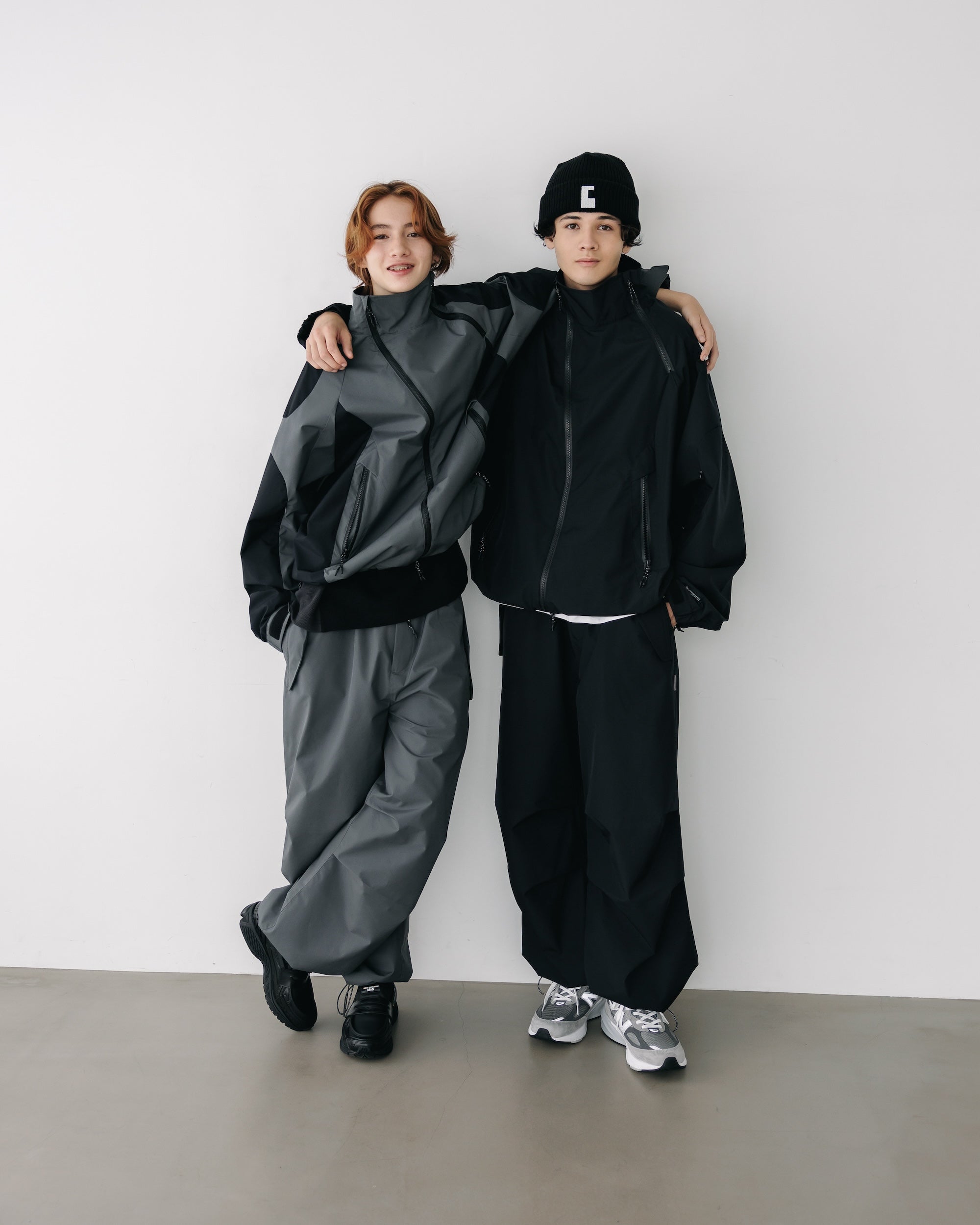 【2.25 WED 20:00- IN STOCK】+phenix WINDSTOPPER® by GORE-TEX LABS CITY SIDEWINDER JACKET (BLACK)