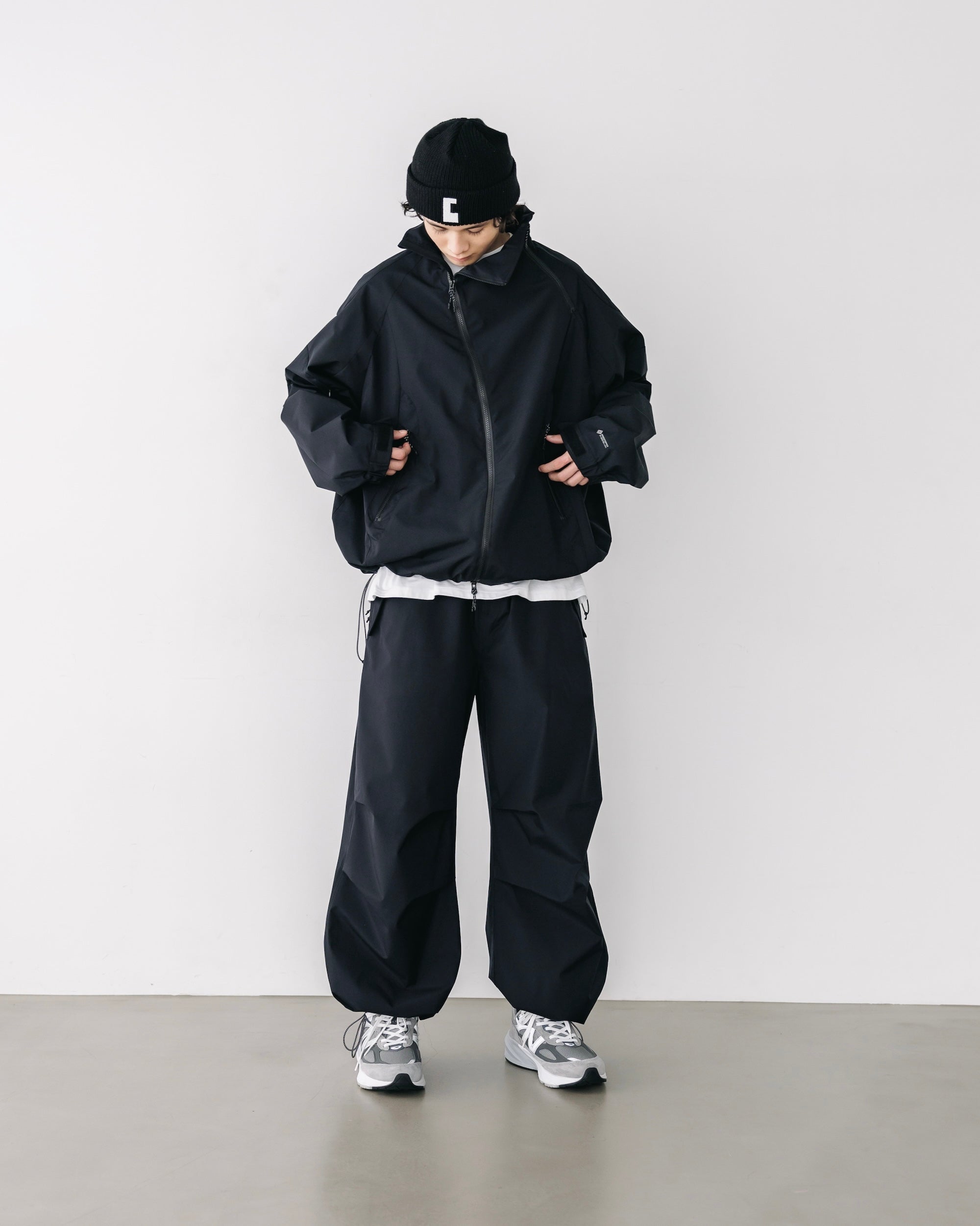 【2.25 WED 20:00- IN STOCK】+phenix WINDSTOPPER® by GORE-TEX LABS CITY SIDEWINDER JACKET (BLACK)