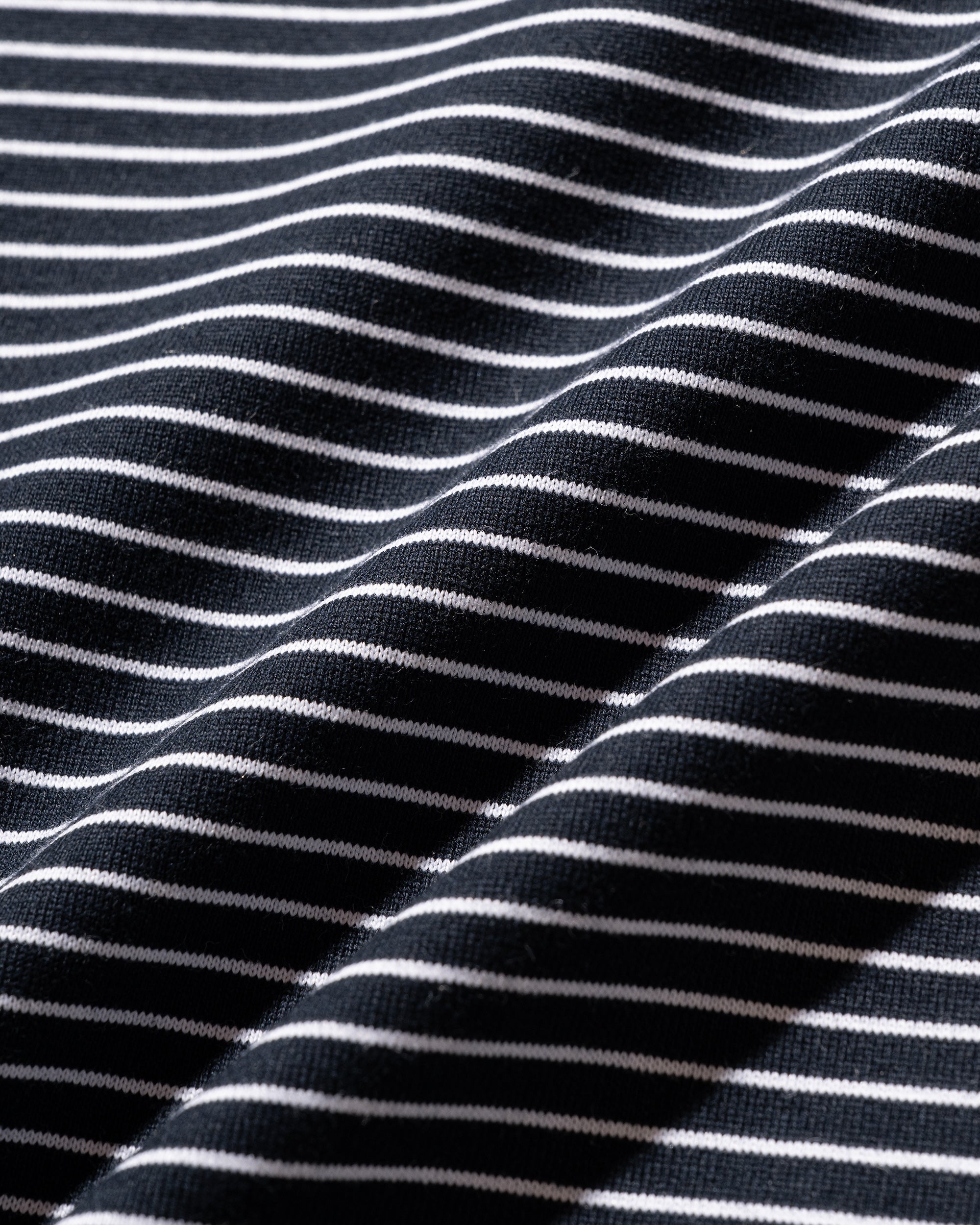 "C"STRIPED MASSIVE T-SHIRT WITH DRAWSTRINGS (NAVY×WHITE)