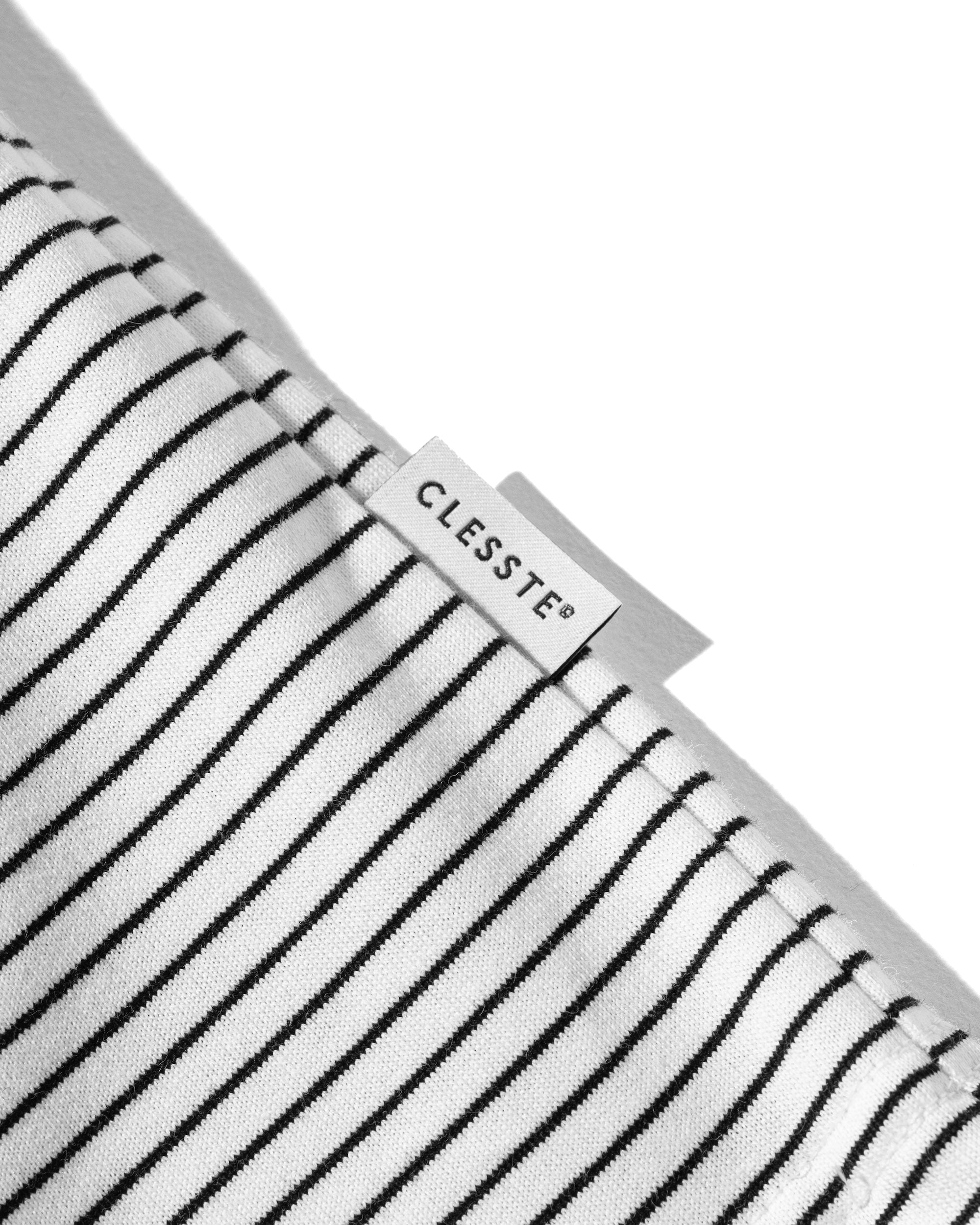 "C"STRIPED MASSIVE T-SHIRT WITH DRAWSTRINGS (WHITE×BLACK)