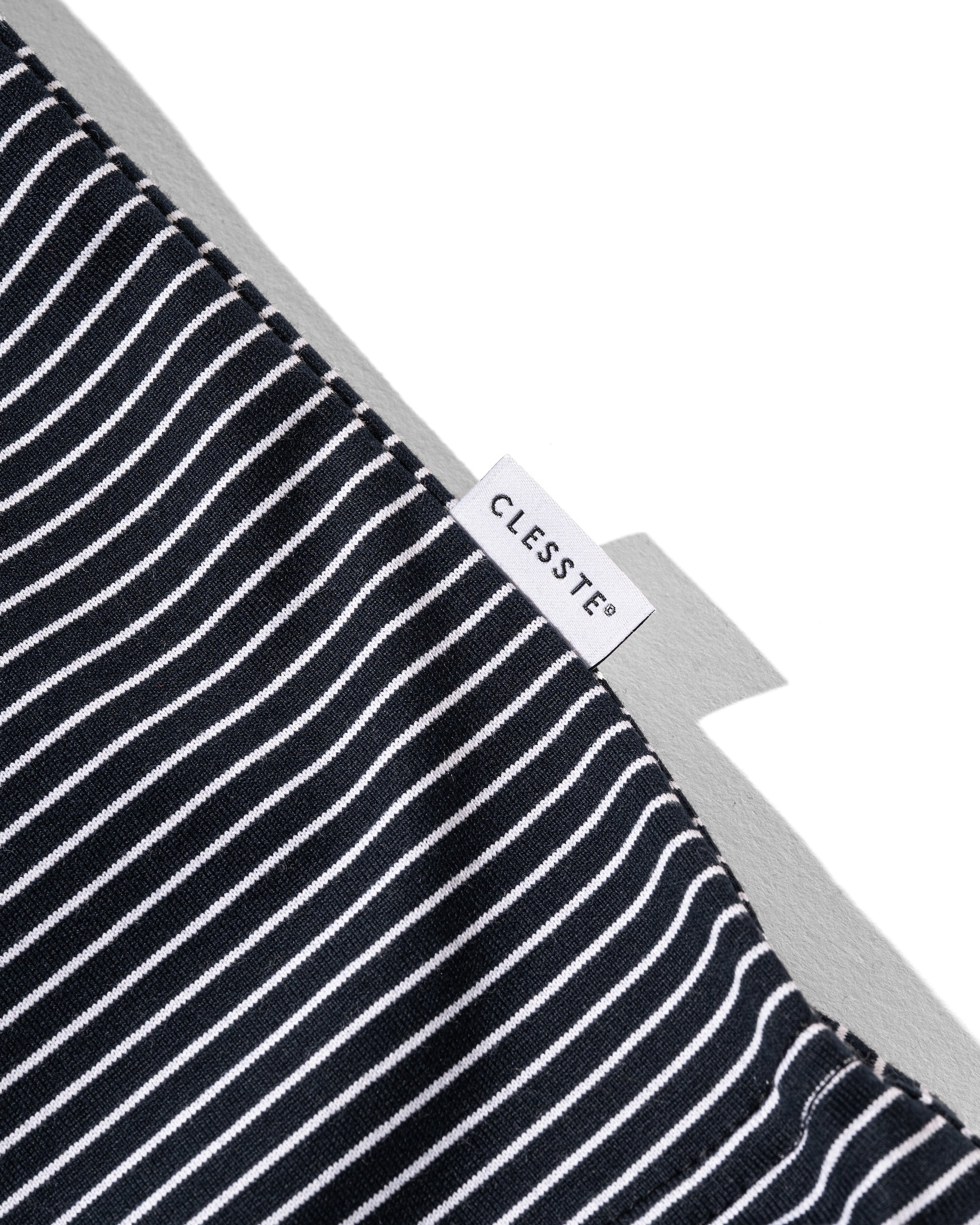 "C"STRIPED MASSIVE T-SHIRT WITH DRAWSTRINGS (NAVY×WHITE)