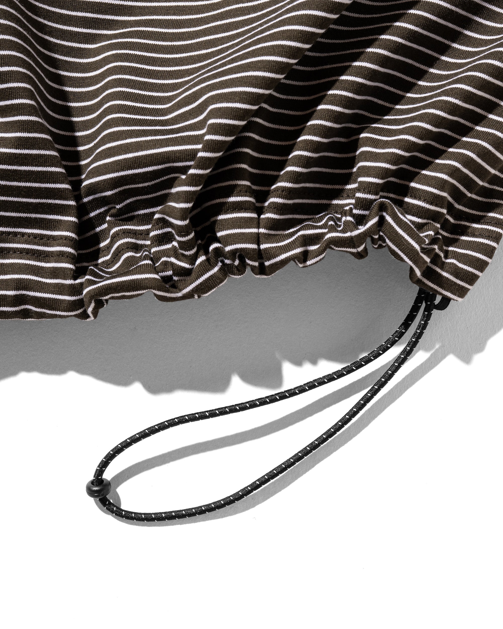【7.30 WED 20:00- IN STOCK】"C"STRIPED MASSIVE T-SHIRT WITH DRAWSTRINGS (BROWN×WHITE)