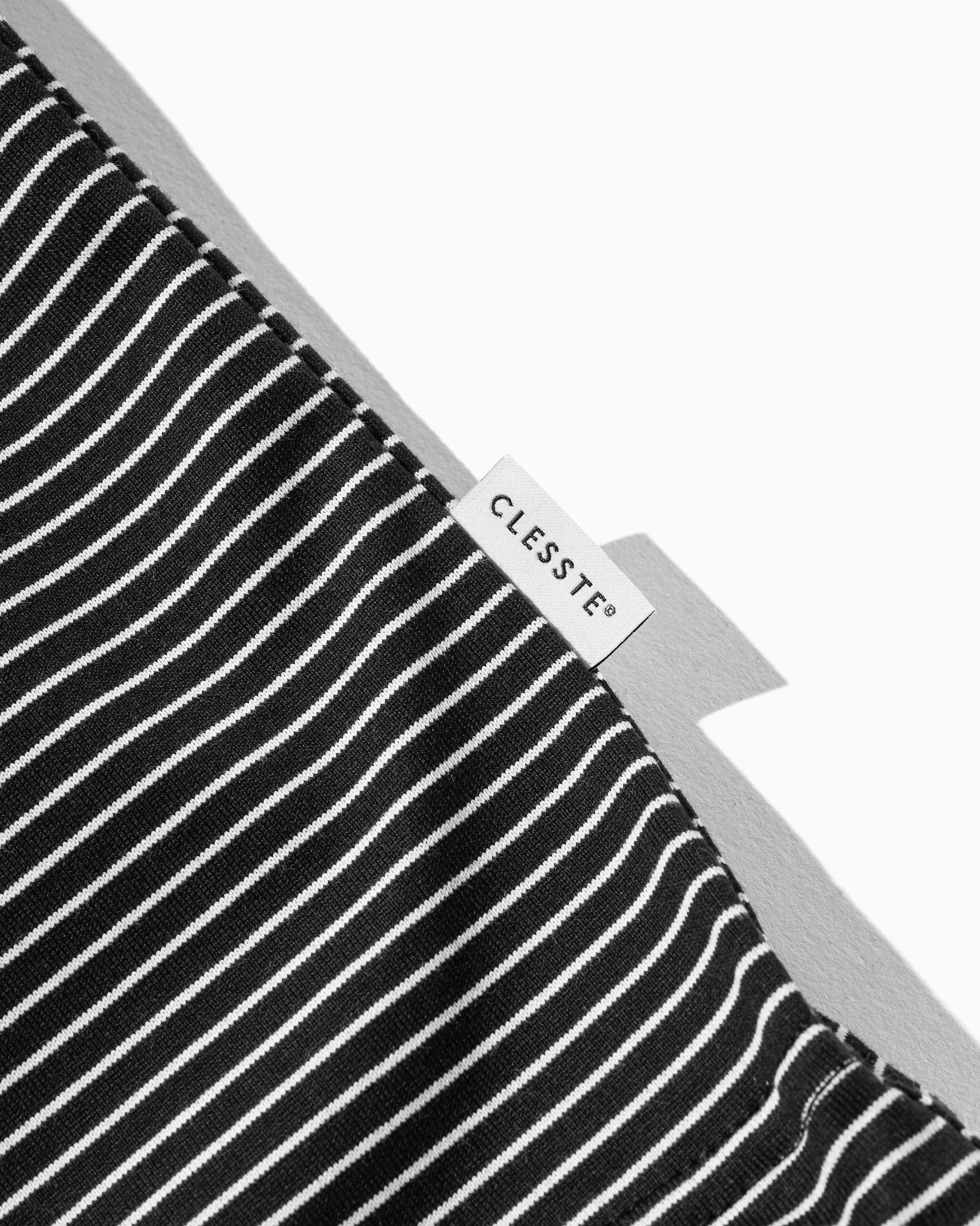 "C"STRIPED L/S T-SHIRT WITH DRAWSTRINGS (BLACK×WHITE)