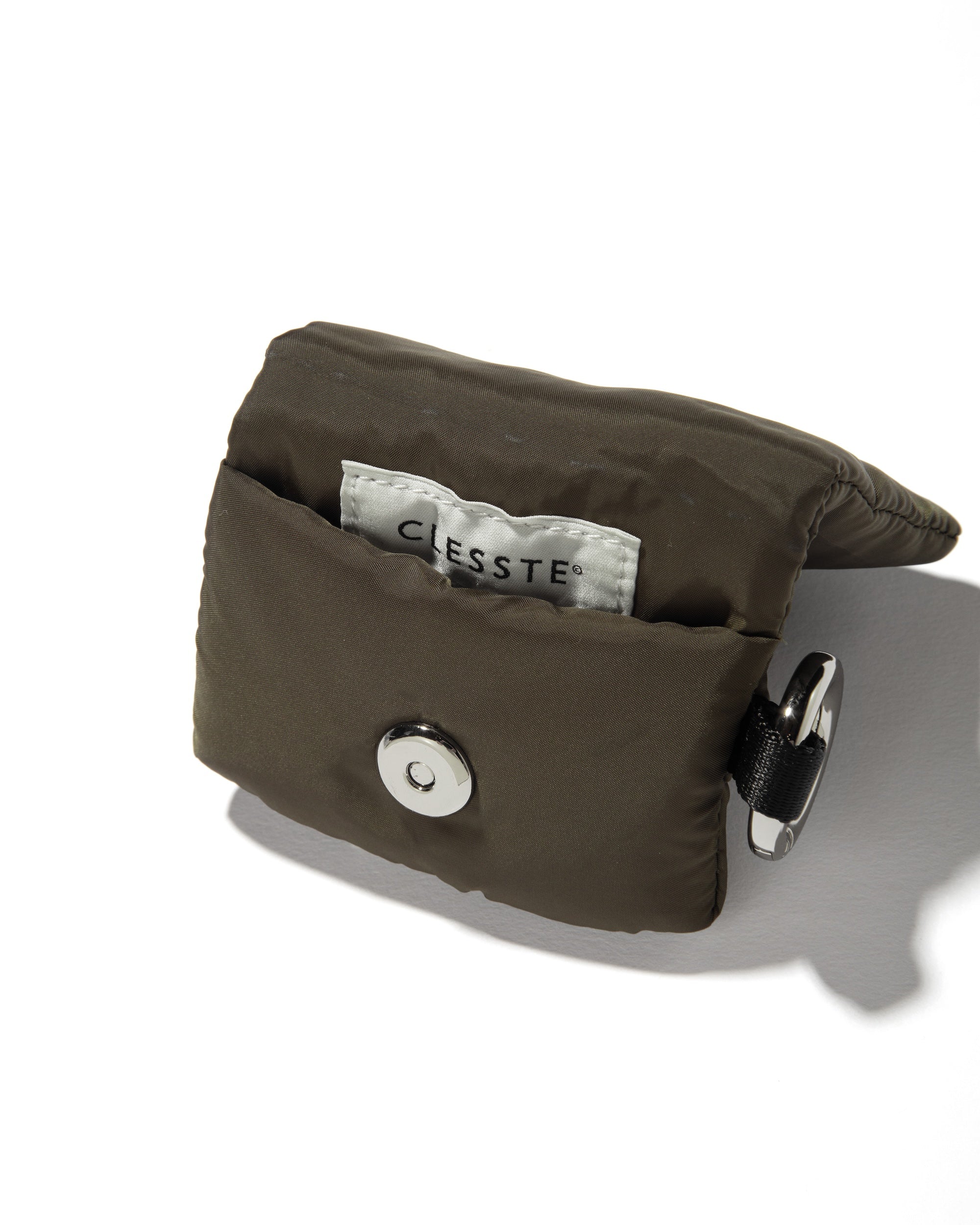 PADDED AIRPODS CASE(OLIVE)