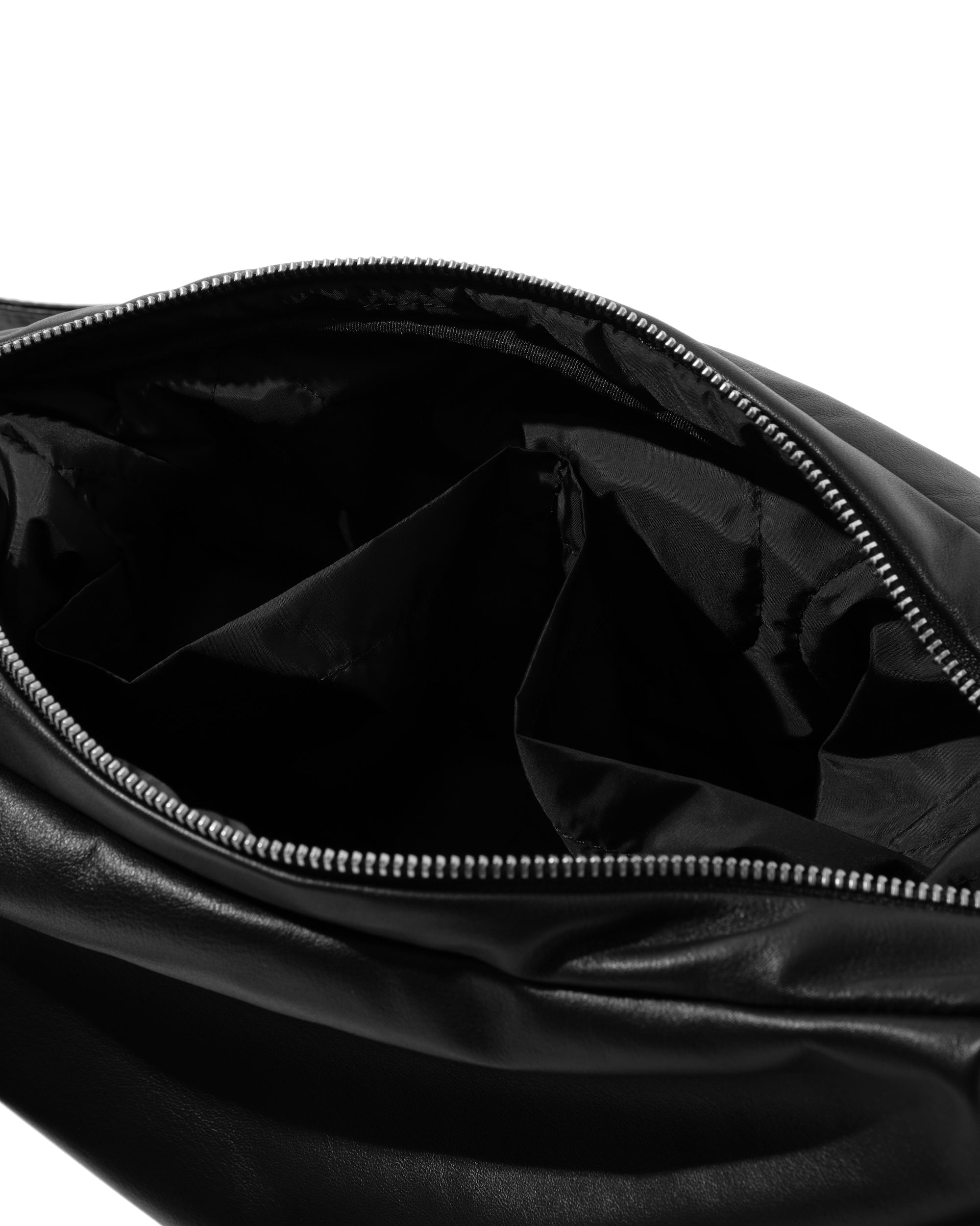 LEATHER HOLIDAY BAG
