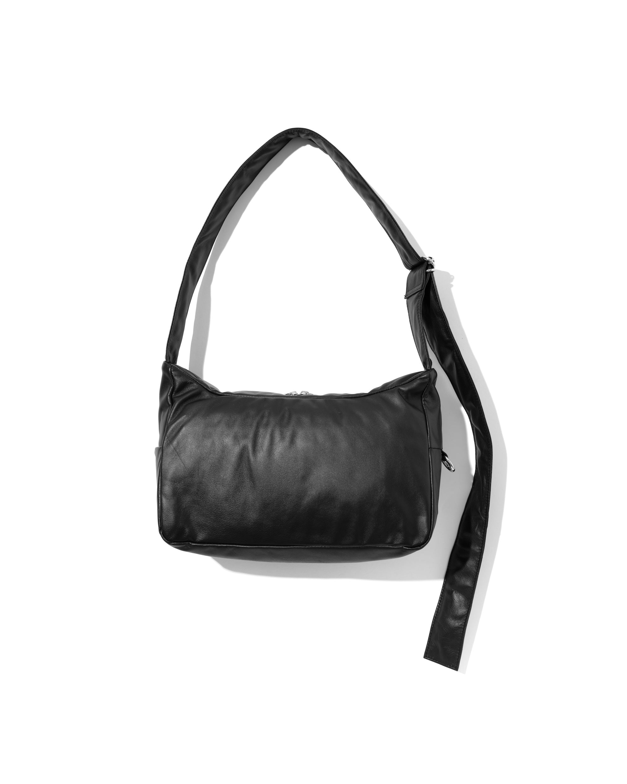 LEATHER HOLIDAY BAG