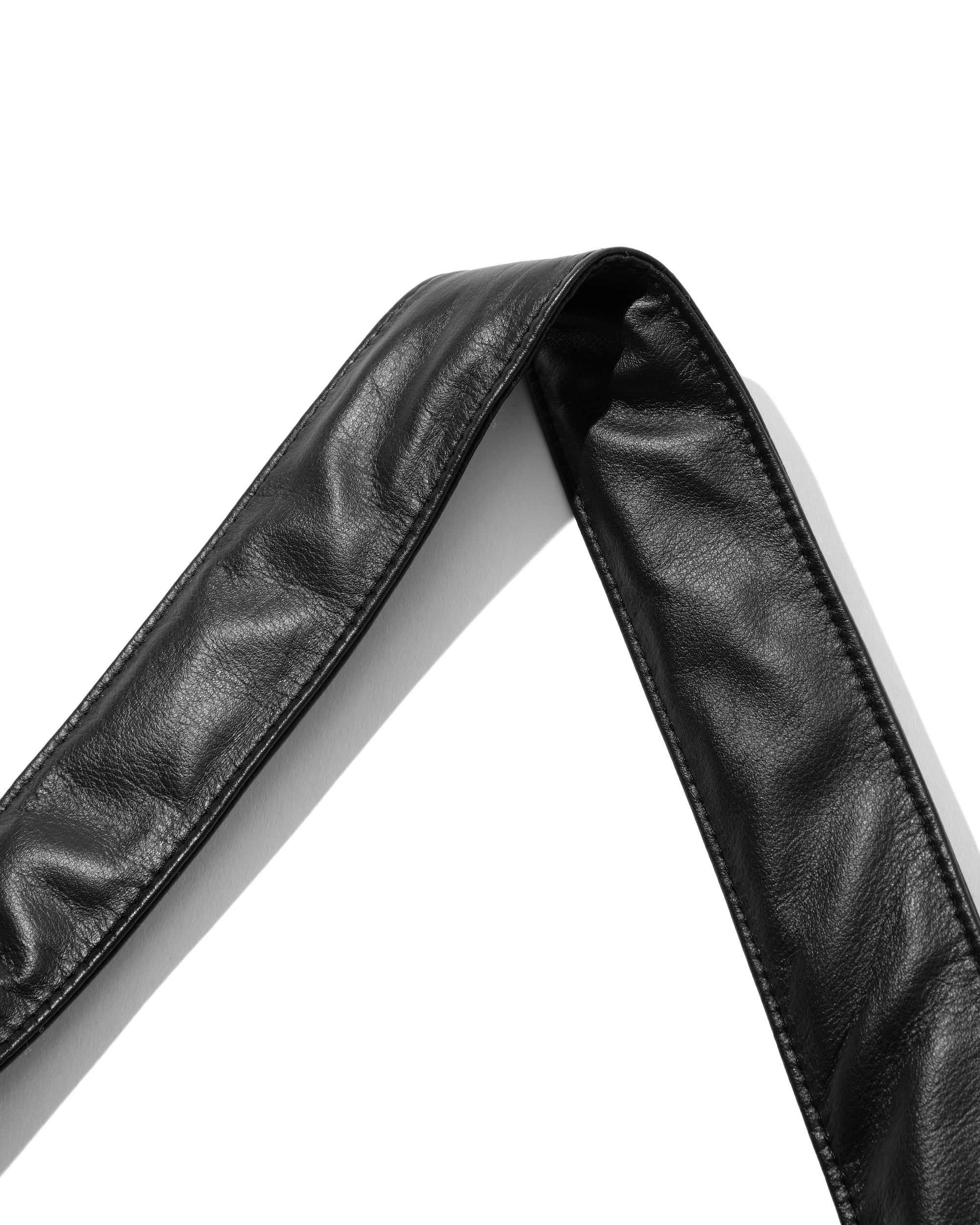 LEATHER HOLIDAY BAG