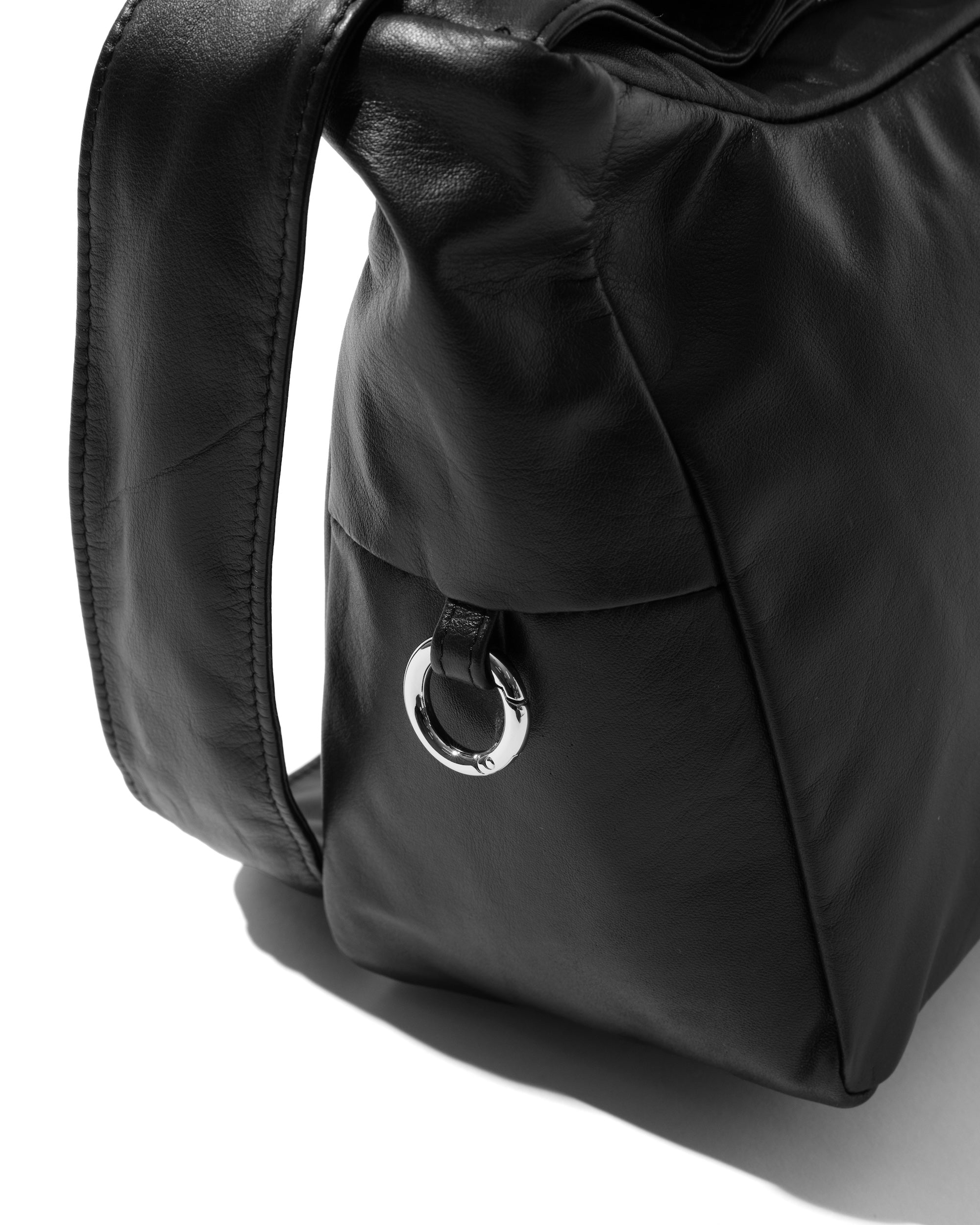 LEATHER HOLIDAY BAG