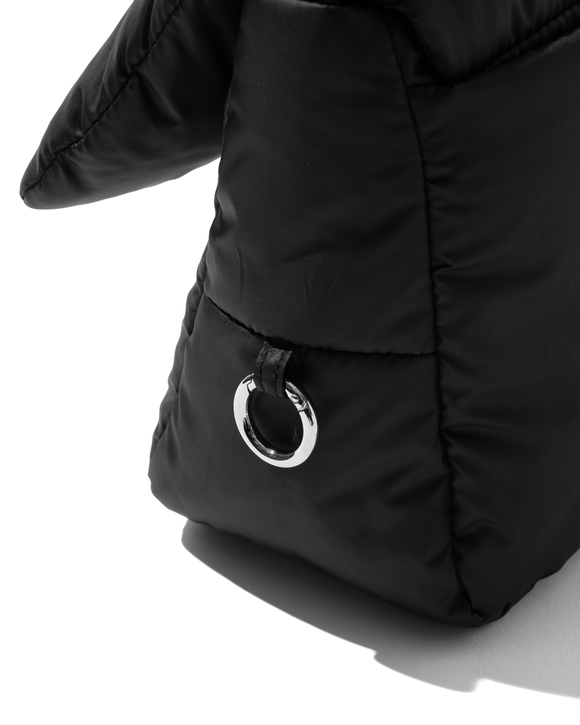 PADDED FLAP HOLIDAY BAG(BLACK)
