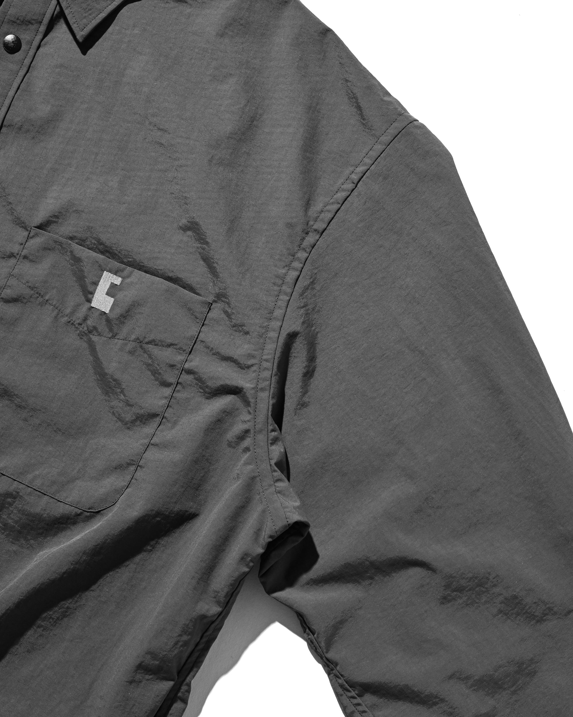 【10.15 WED 20:00- IN STOCK】WATER REPELLENT NYLON CITY UNIFORM L/S PULLOVER SHIRT FOR YGM (GRAY×GRAY)