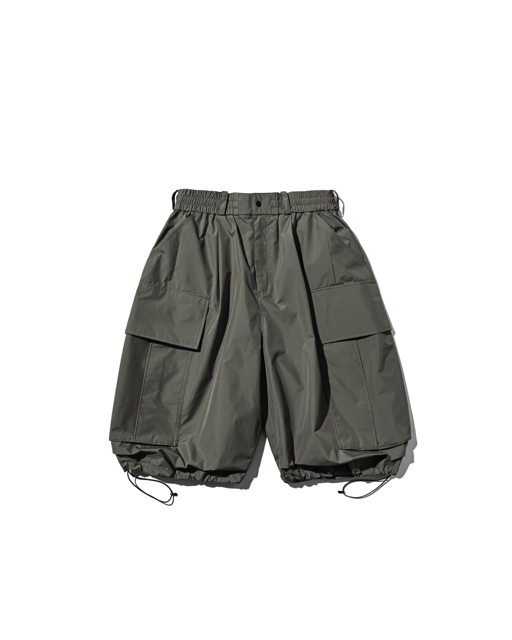 +PHENIX WINDSTOPPER® BY GORE-TEX LABS CITY MEGA POCKET BALLOON CARGO HALF PANTS (ASPHALT GRAY)
