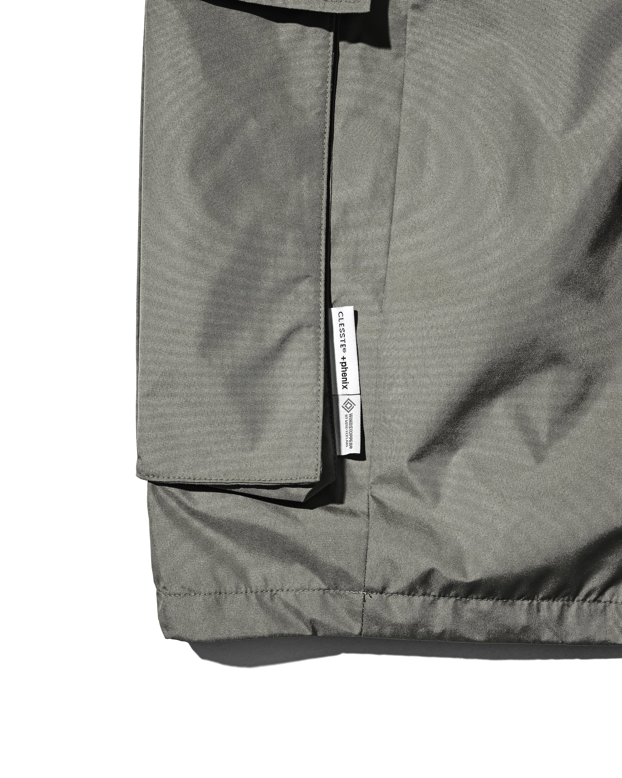 +PHENIX WINDSTOPPER® BY GORE-TEX LABS CITY MEGA POCKET BALLOON CARGO HALF PANTS (ASPHALT GRAY)