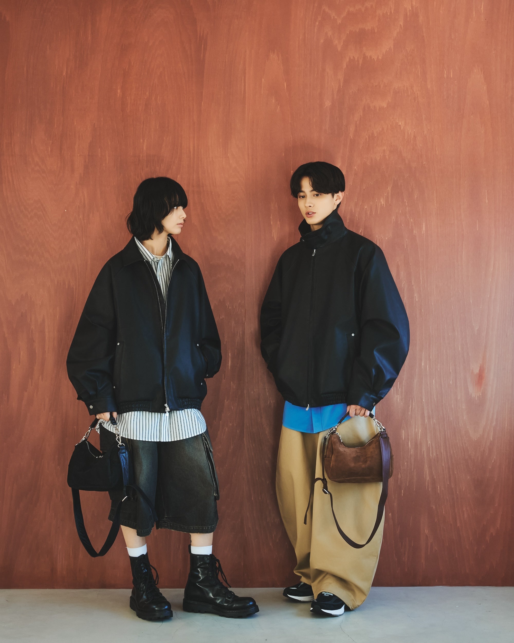 SUEDE DAYOFF BAG MINI (BROWN)