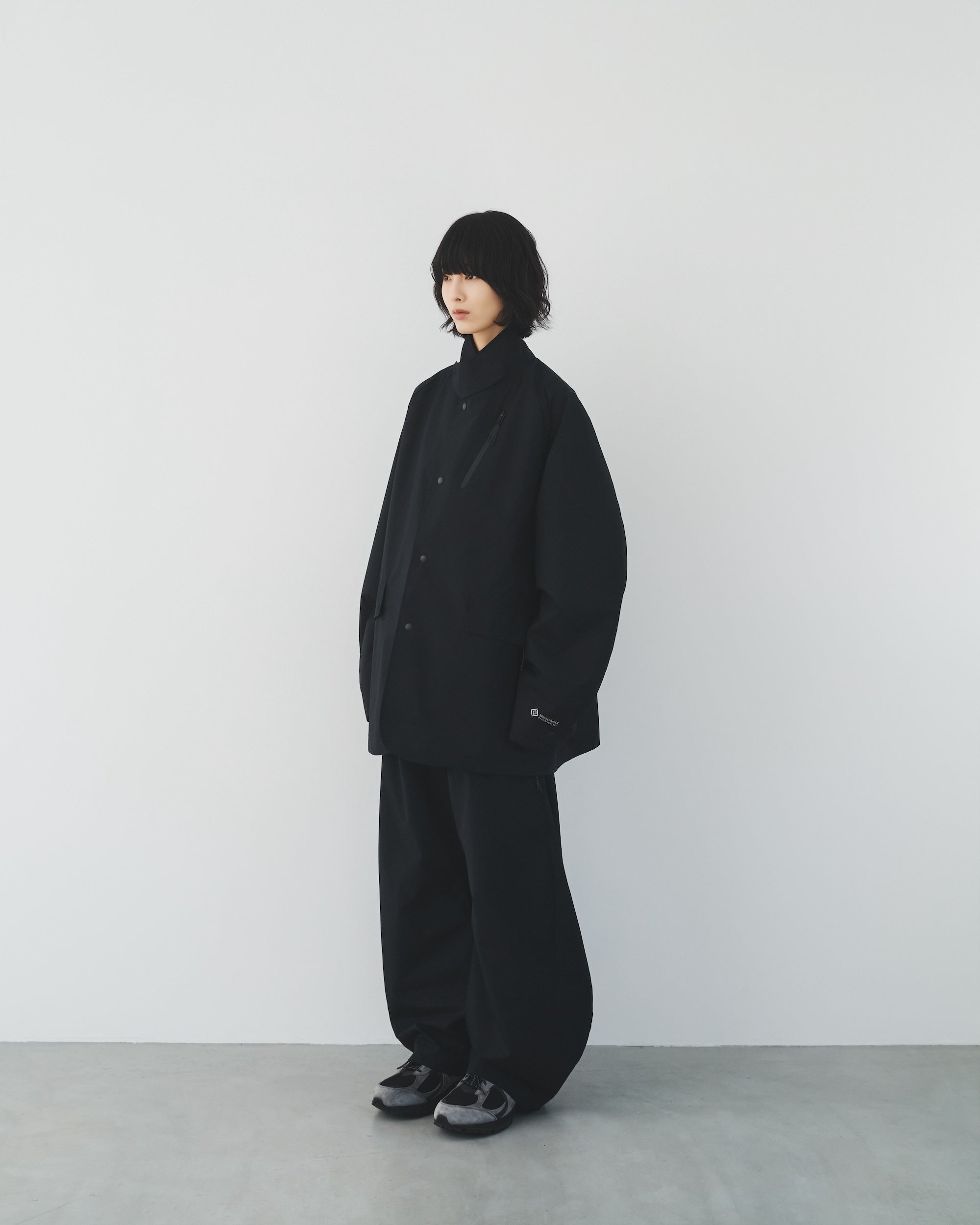 +phenix WINDSTOPPER® by GORE-TEX LABS CITY BARREL LEG PANTS (BLACK)