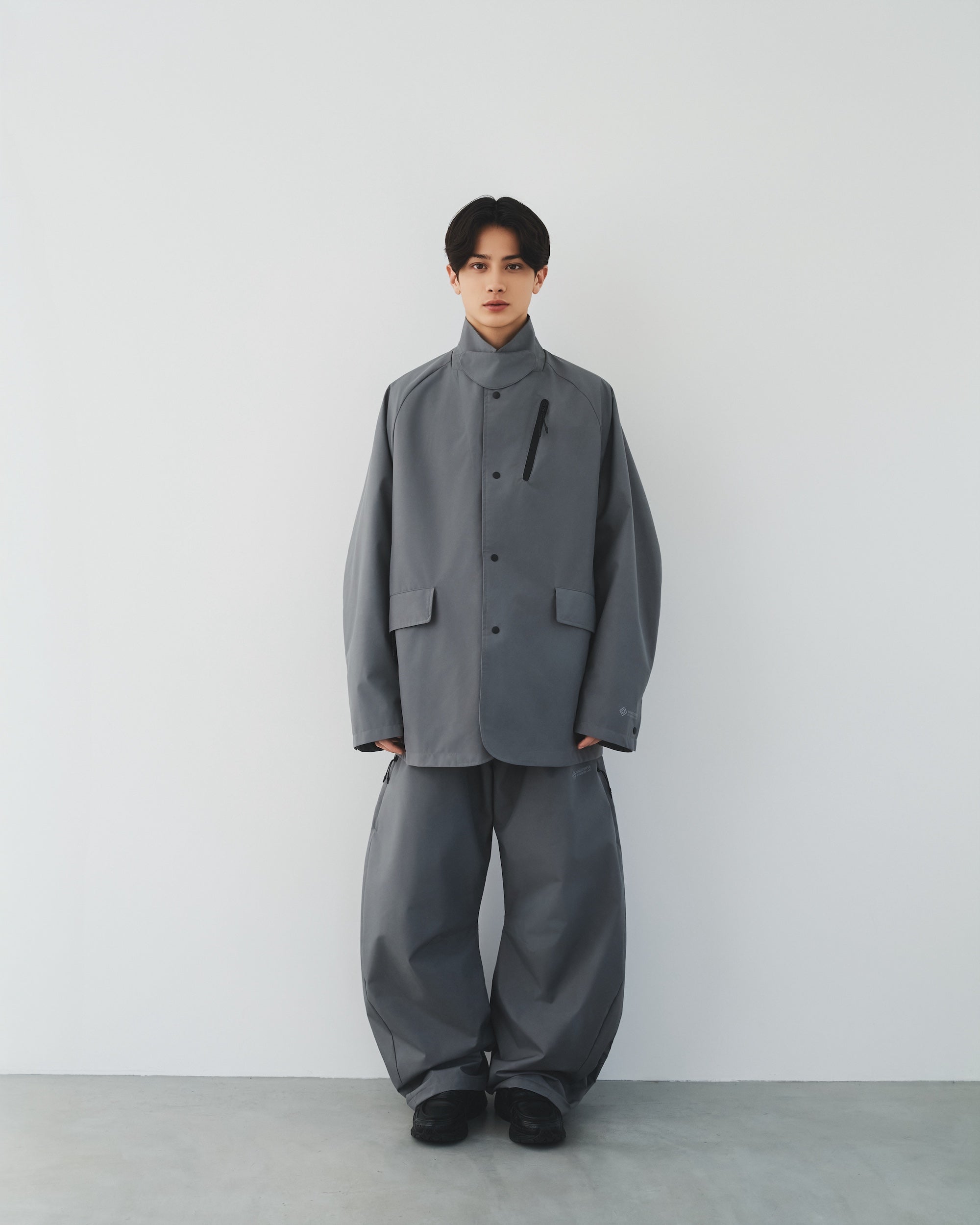phenix WINDSTOPPER® by GORE-TEX LABS CITY BARREL LEG PANTS (CHARCOAL