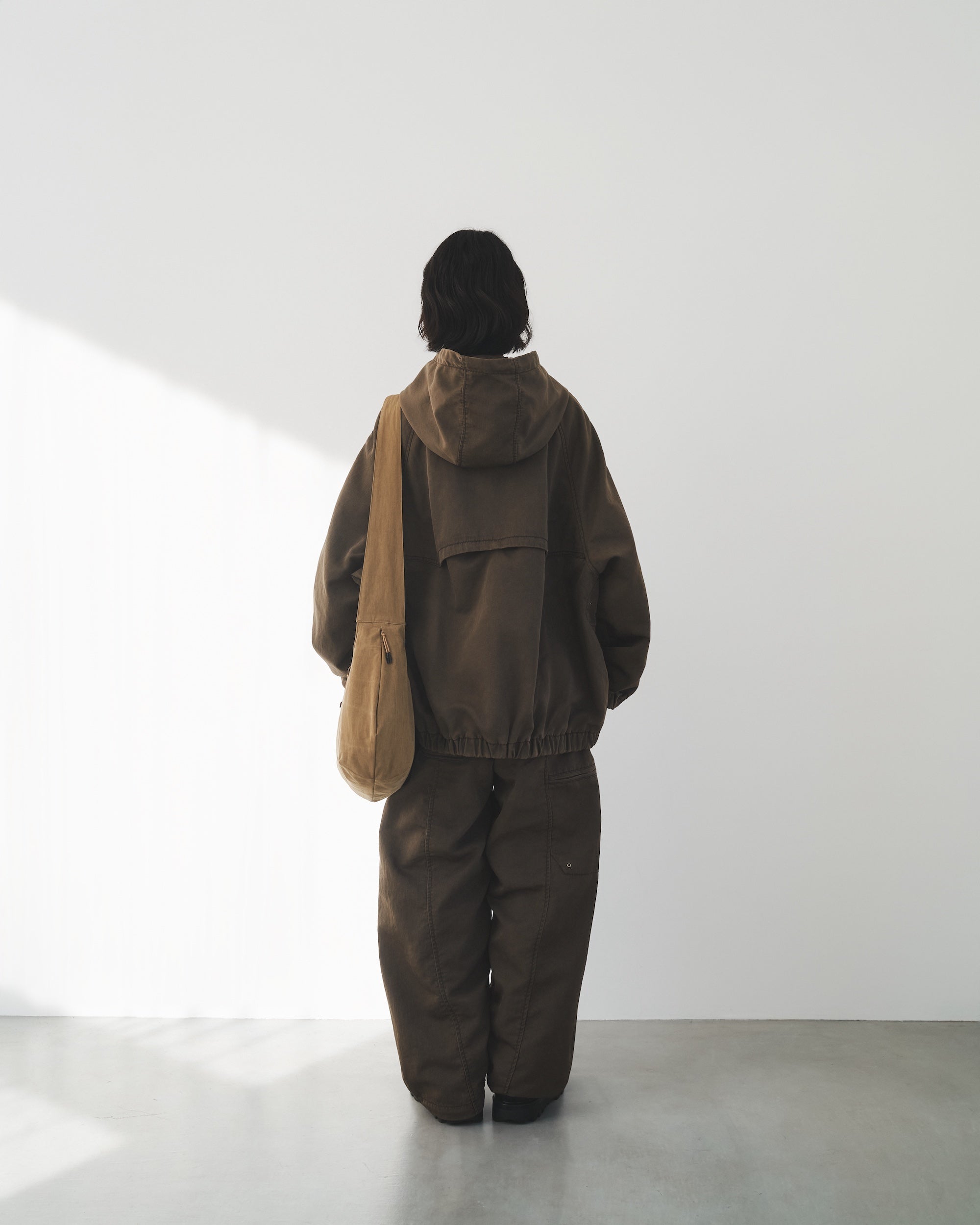 【2.7 SAT 20:00- IN STOCK】FADED FINISH NYLON CITY ACTIVE JACKET (FADE BROWN)