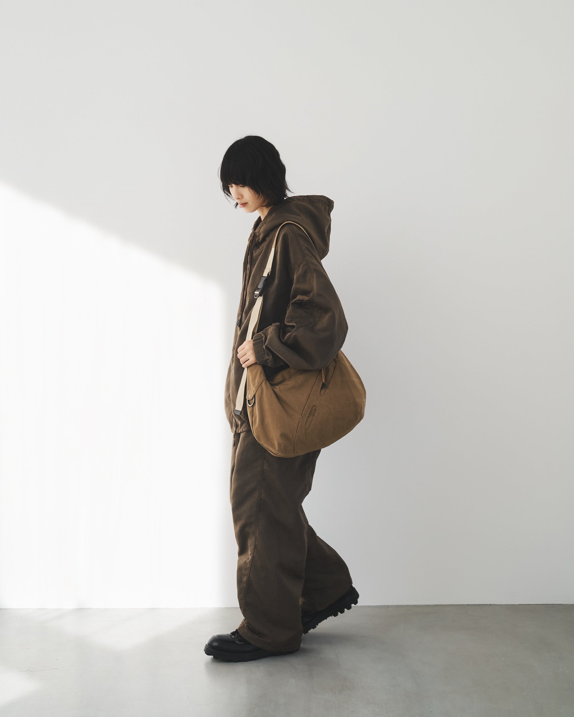 【2.7 SAT 20:00- IN STOCK】FADED FINISH NYLON CITY ACTIVE JACKET (FADE BROWN)