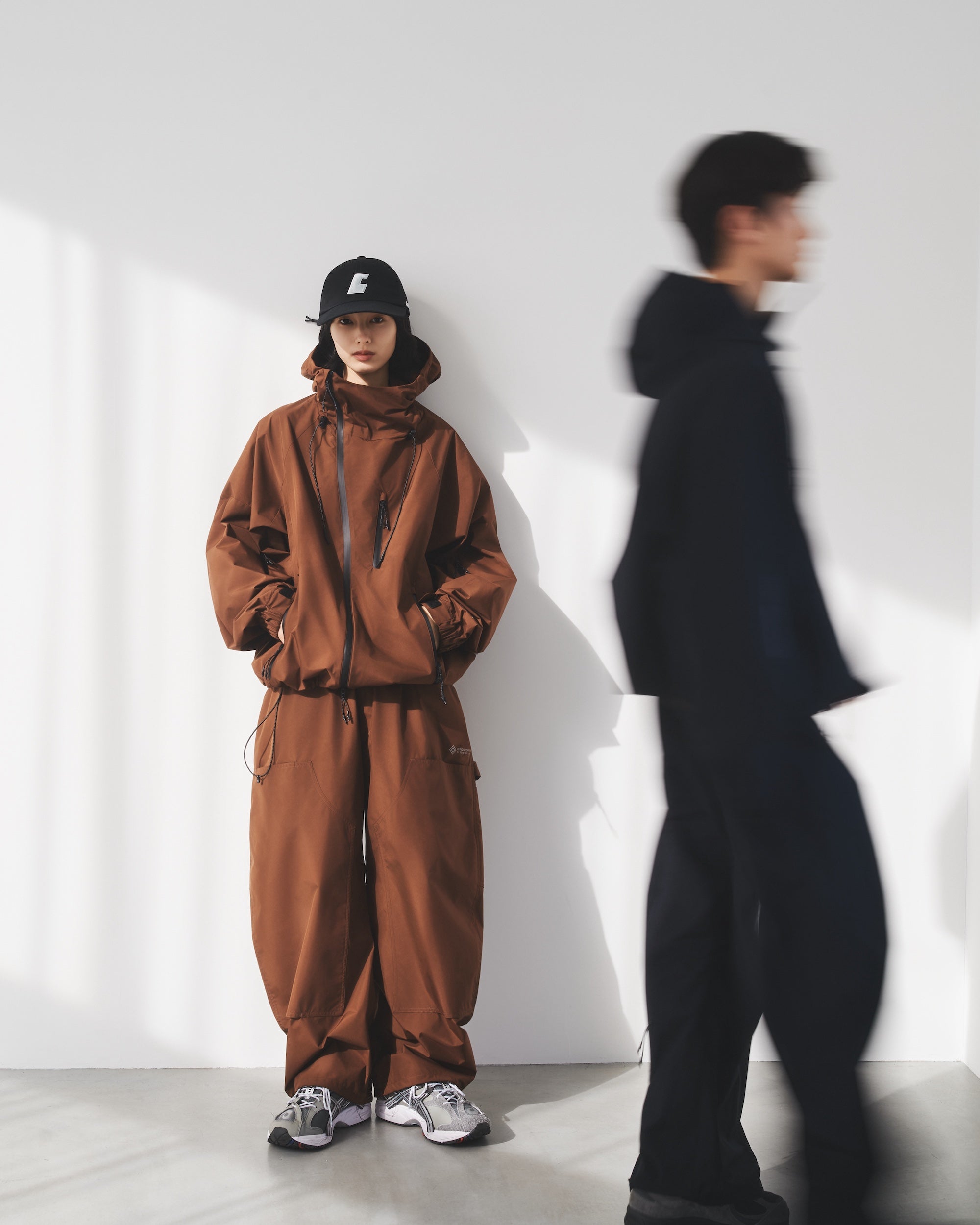 【6.20 SAT 20:00- IN STOCK】 +phenix WINDSTOPPER® by GORE-TEX LABS CITY BARREL LEG PANTS (BLACK×WHITE)