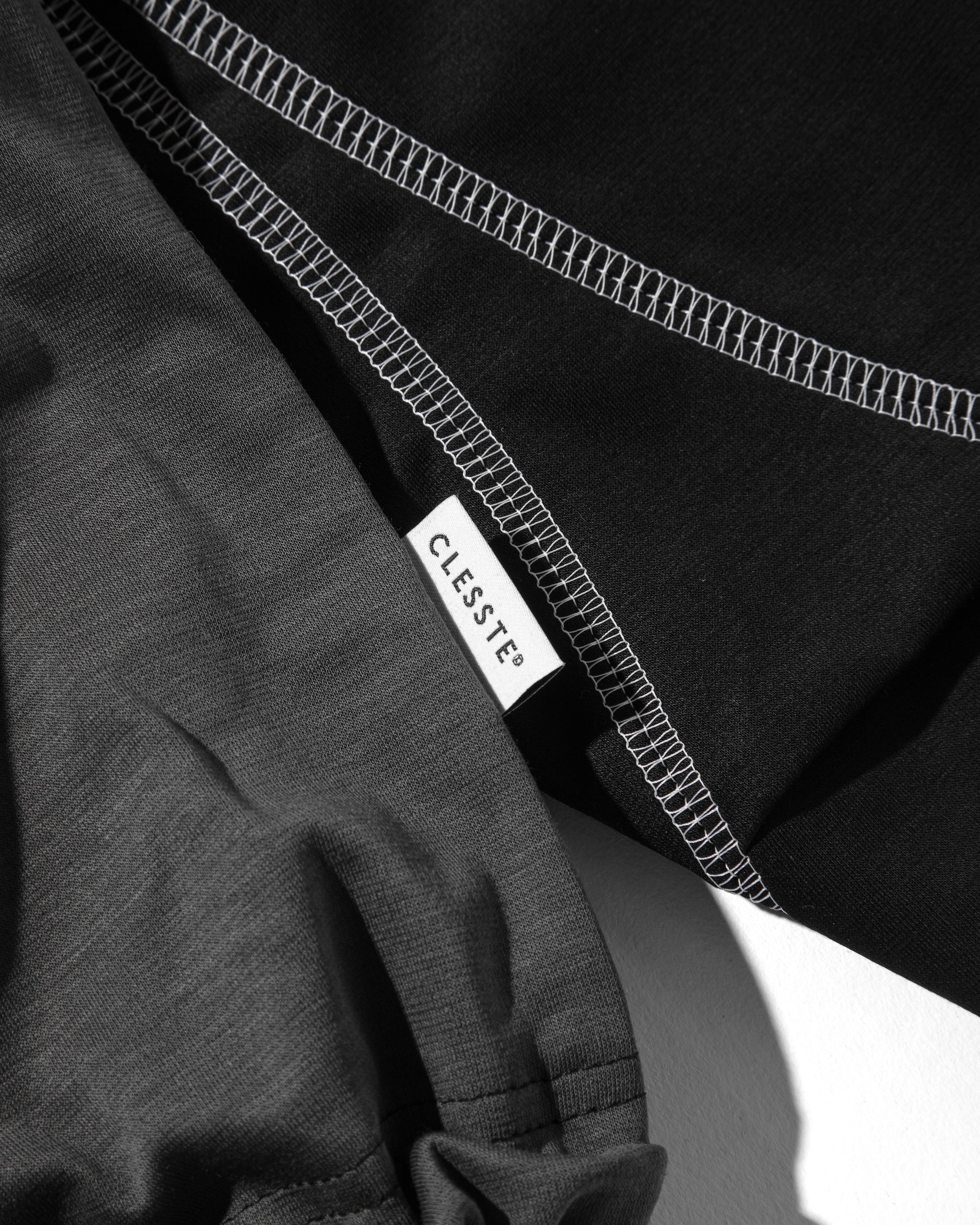 FUTURE HALF ZIP L/S T-SHIRT WITH DRAWSTRINGS