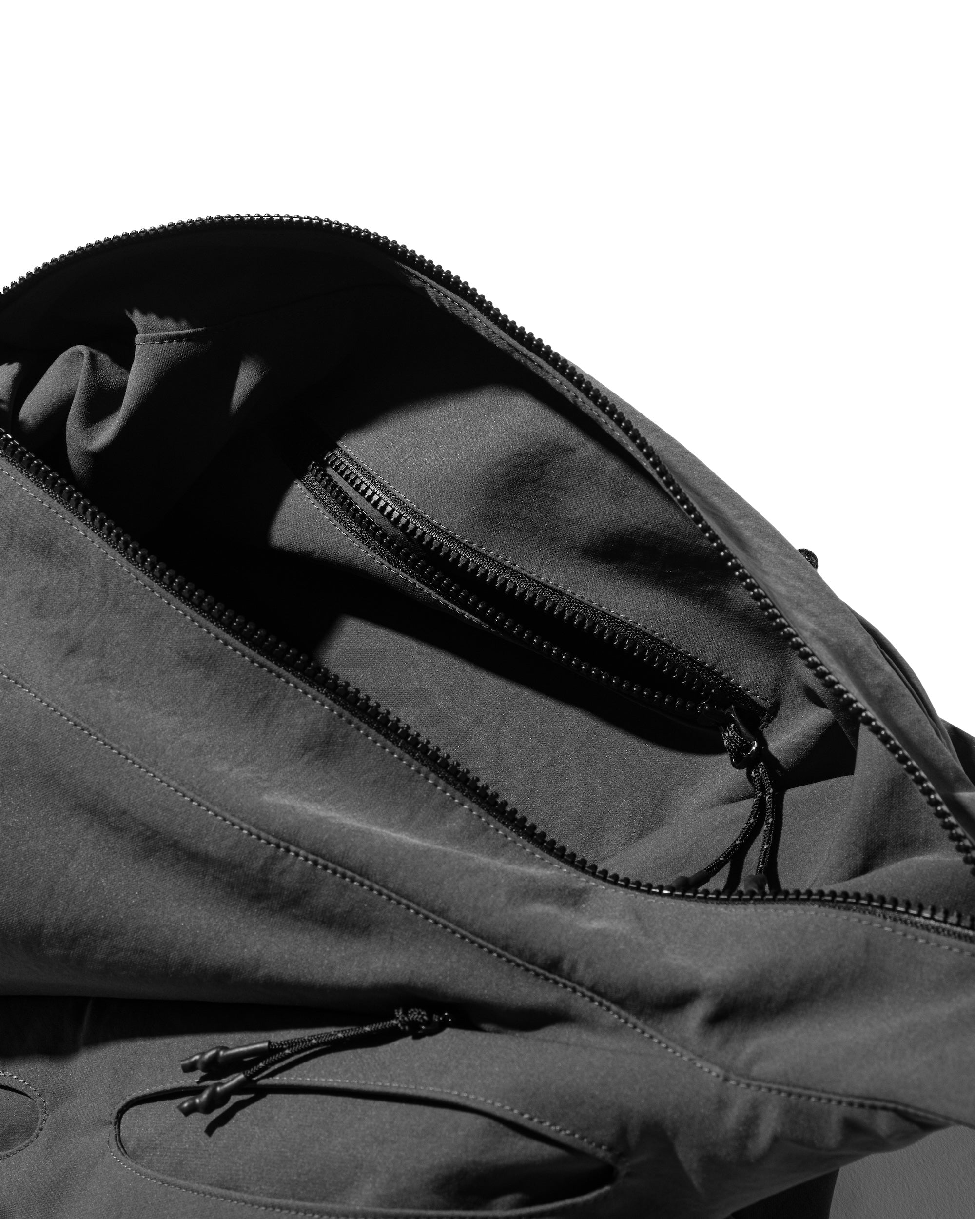 【11.13 WED 20:00- IN STOCK】SOFT SHELL FUTURE BAG