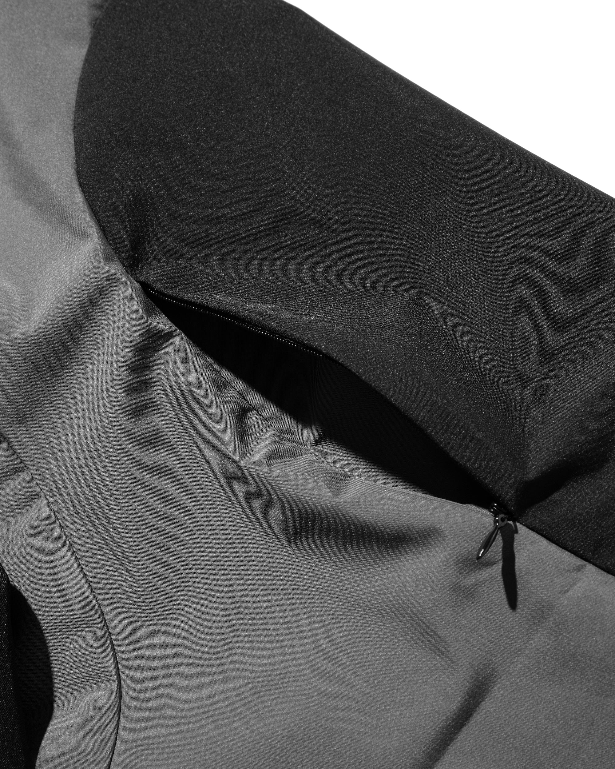 +phenix WINDSTOPPER® by GORE-TEX LABS CITY SIDEWINDER JACKET