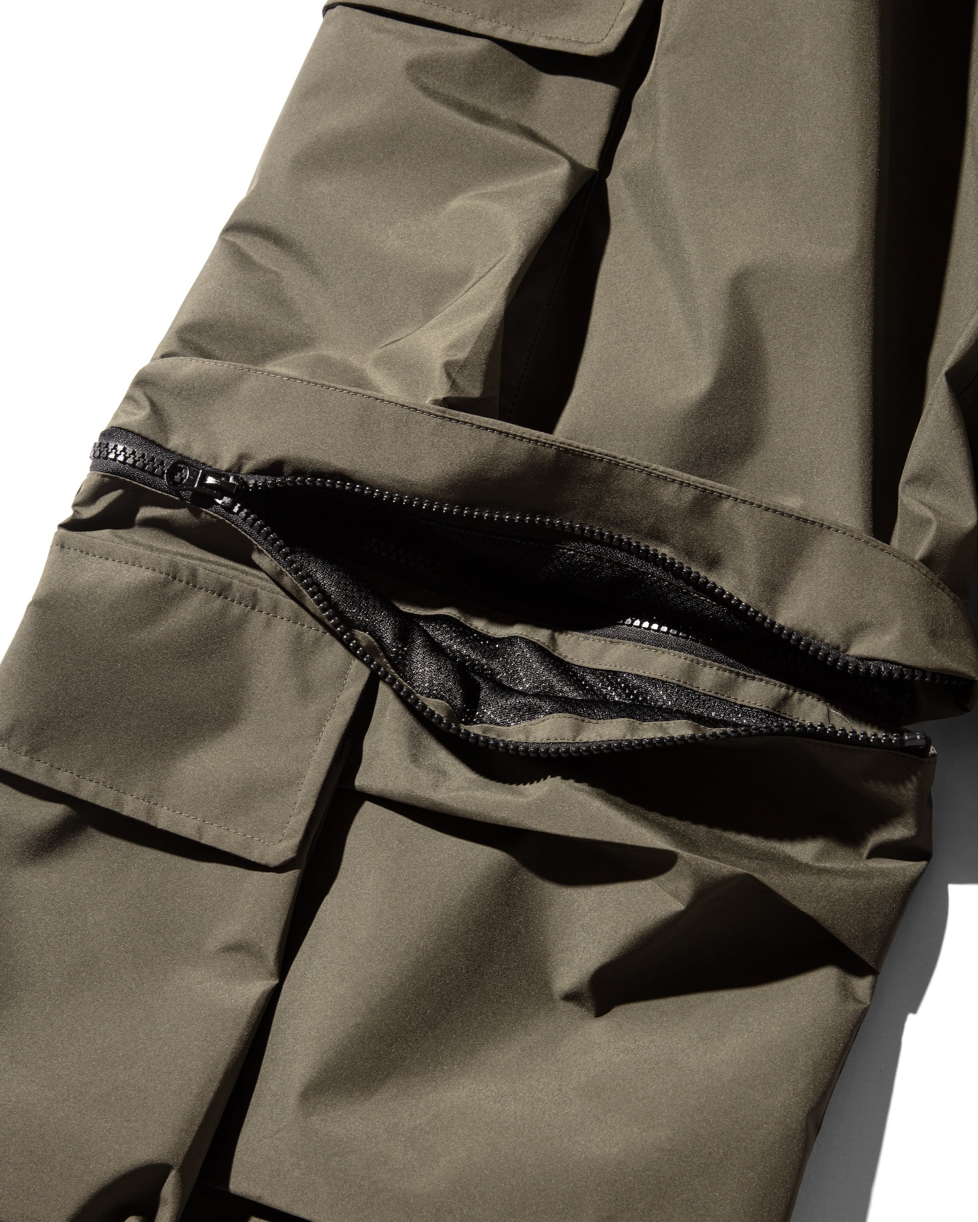 【11.16 SAT 20:00- IN STOCK】+phenix WINDSTOPPER® by GORE-TEX LABS 2WAY CITY MILITARY PANTS