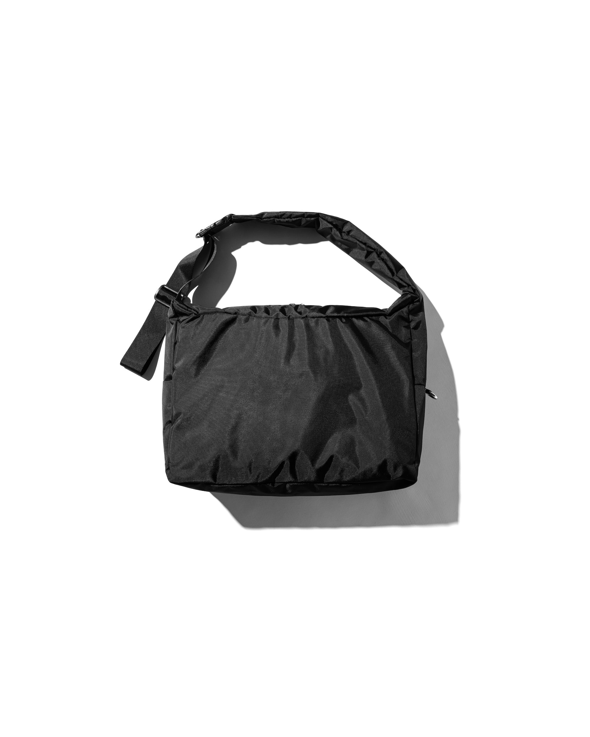 Pre-order / Delivery : June】EVERYDAY BAG