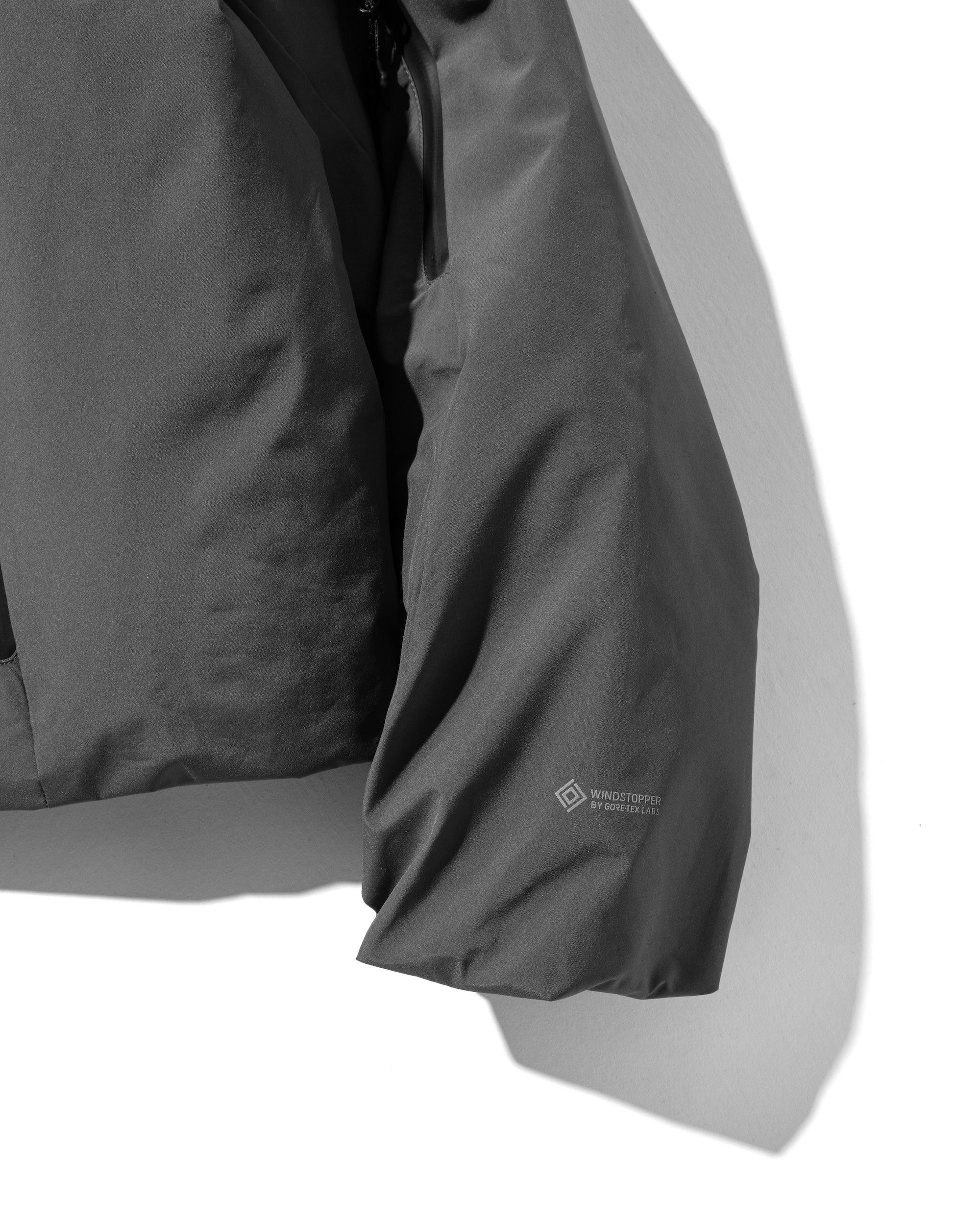 【12.14 SAT 20:00- IN STOCK】+phenix WINDSTOPPER® by GORE-TEX LABS PUFFER JACKET