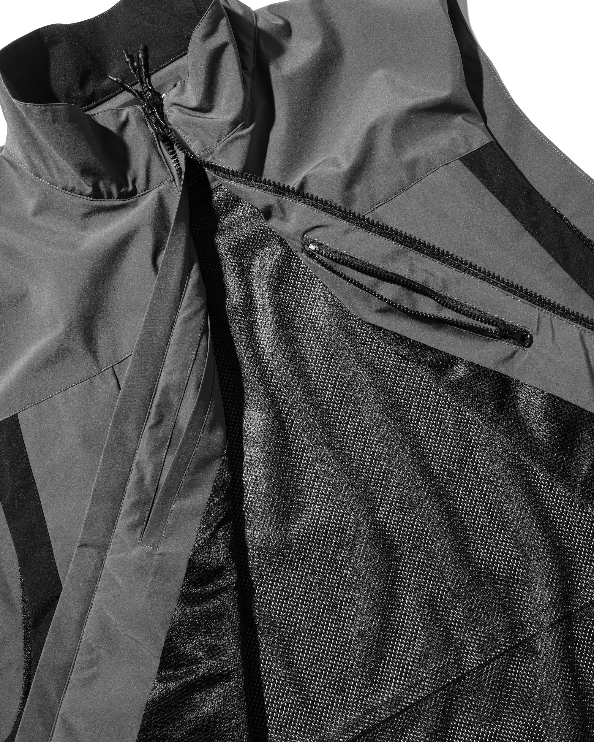 +phenix WINDSTOPPER® by GORE-TEX LABS CITY MILITARY VEST