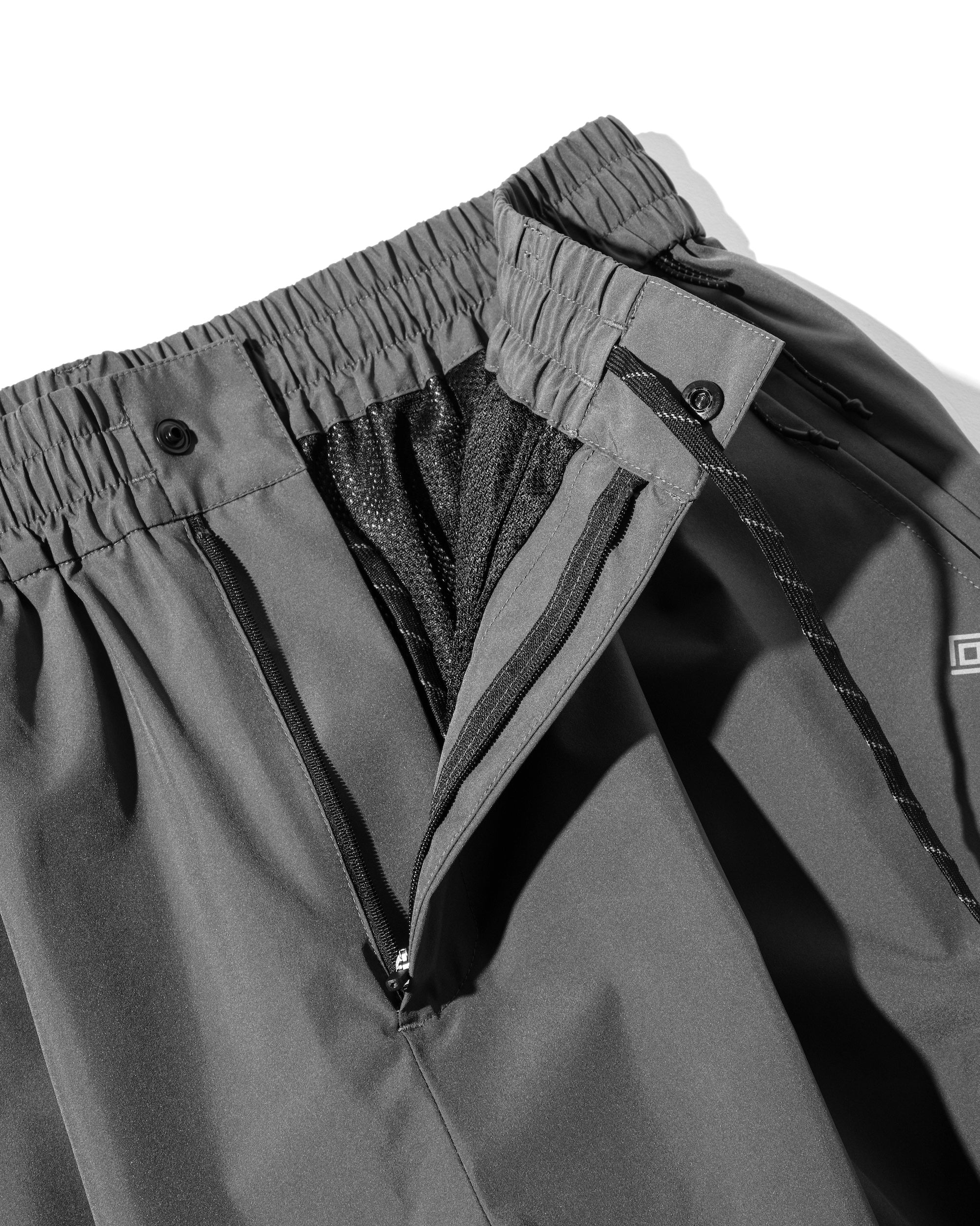 【1.11 SAT 20:00- IN STOCK】+phenix WINDSTOPPER® by GORE-TEX LABS MASSIVE TWISTED PANTS