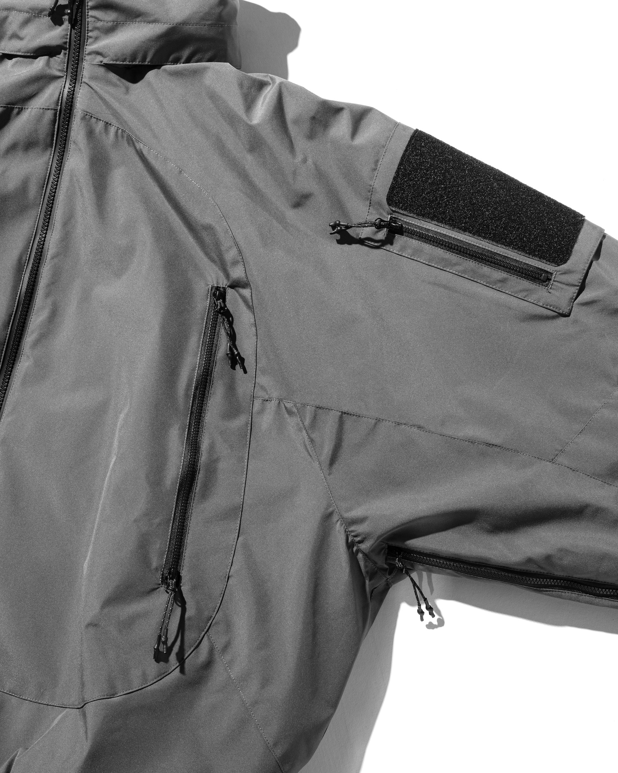 【1.11 SAT 20:00- IN STOCK】+phenix WINDSTOPPER® by GORE-TEX LABS PUFFER CITY MILITARY JACKET