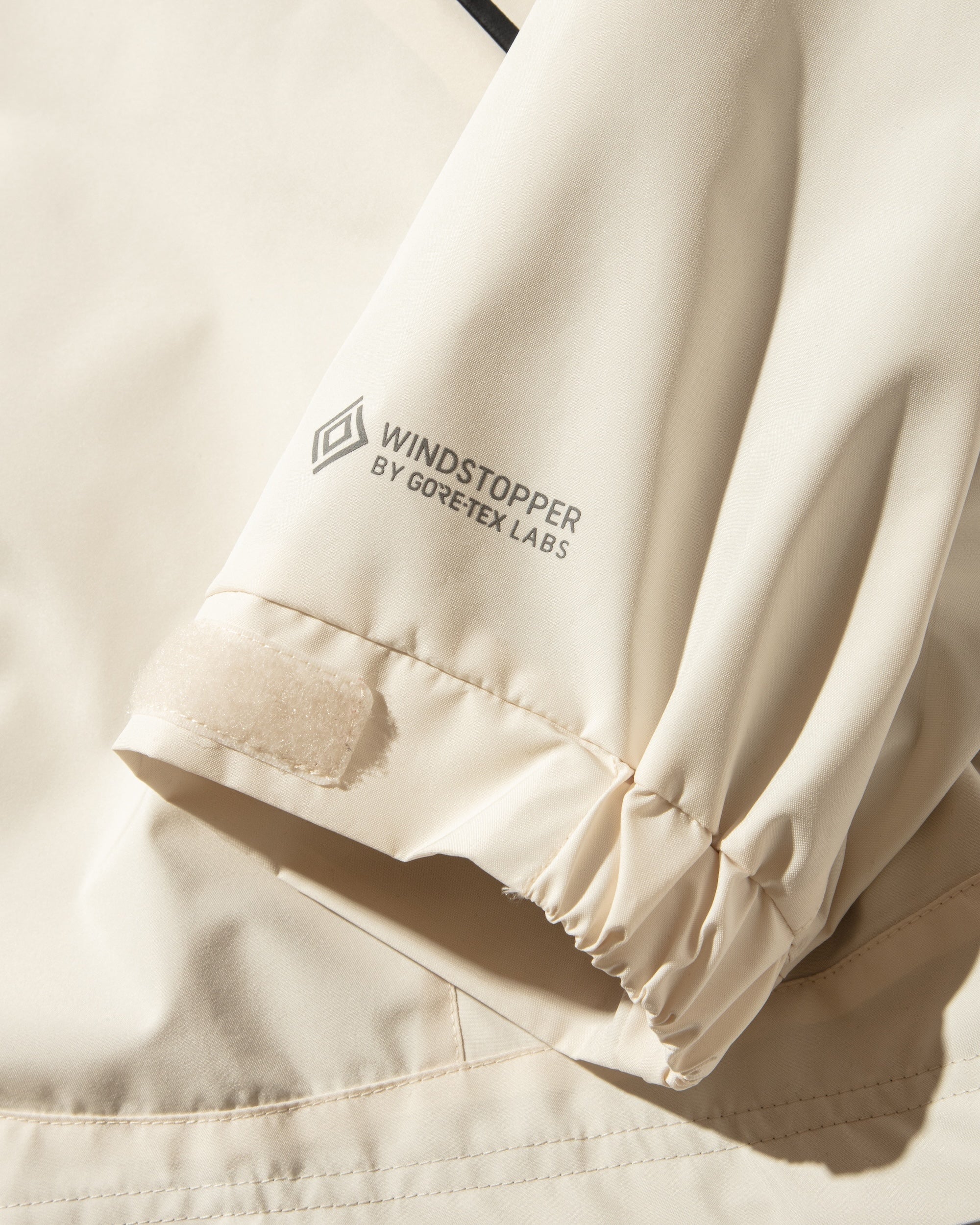 +phenix WINDSTOPPER® by GORE-TEX LABS CITY MOUNTAIN PARKA (PURE IVORY)