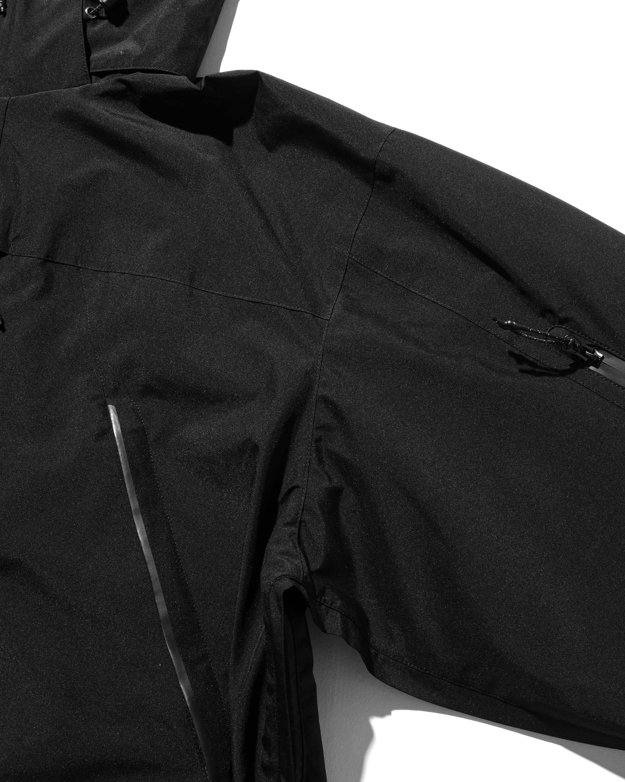 +phenix WINDSTOPPER® by GORE-TEX LABS CITY MOUNTAIN PARKA (BLACK)