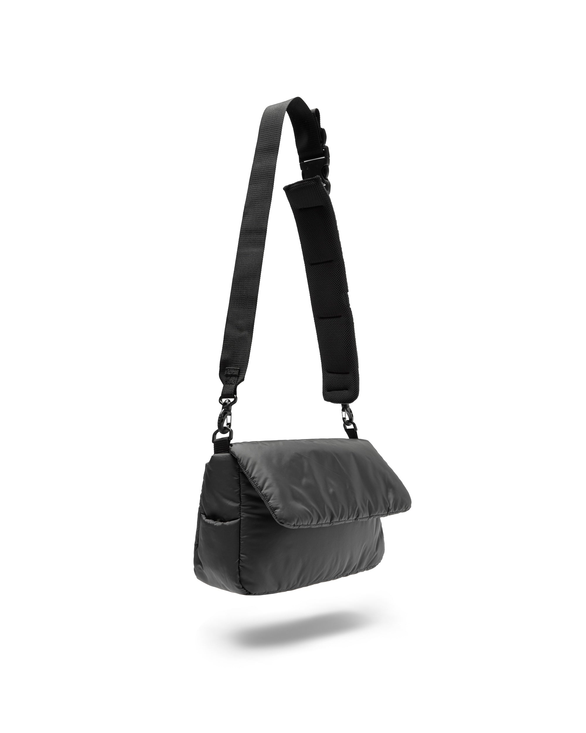 PADDED FLAP HOLIDAY BAG(CHARCOAL)