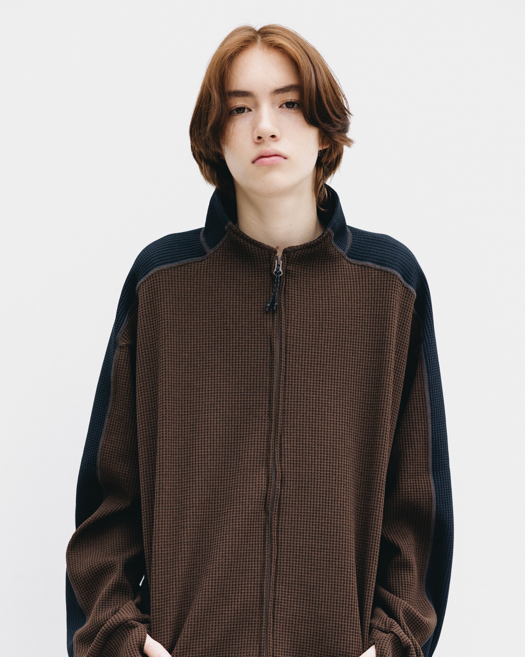 CITY LIGHT THERMAL ZIP UP (BROWN×BLACK)