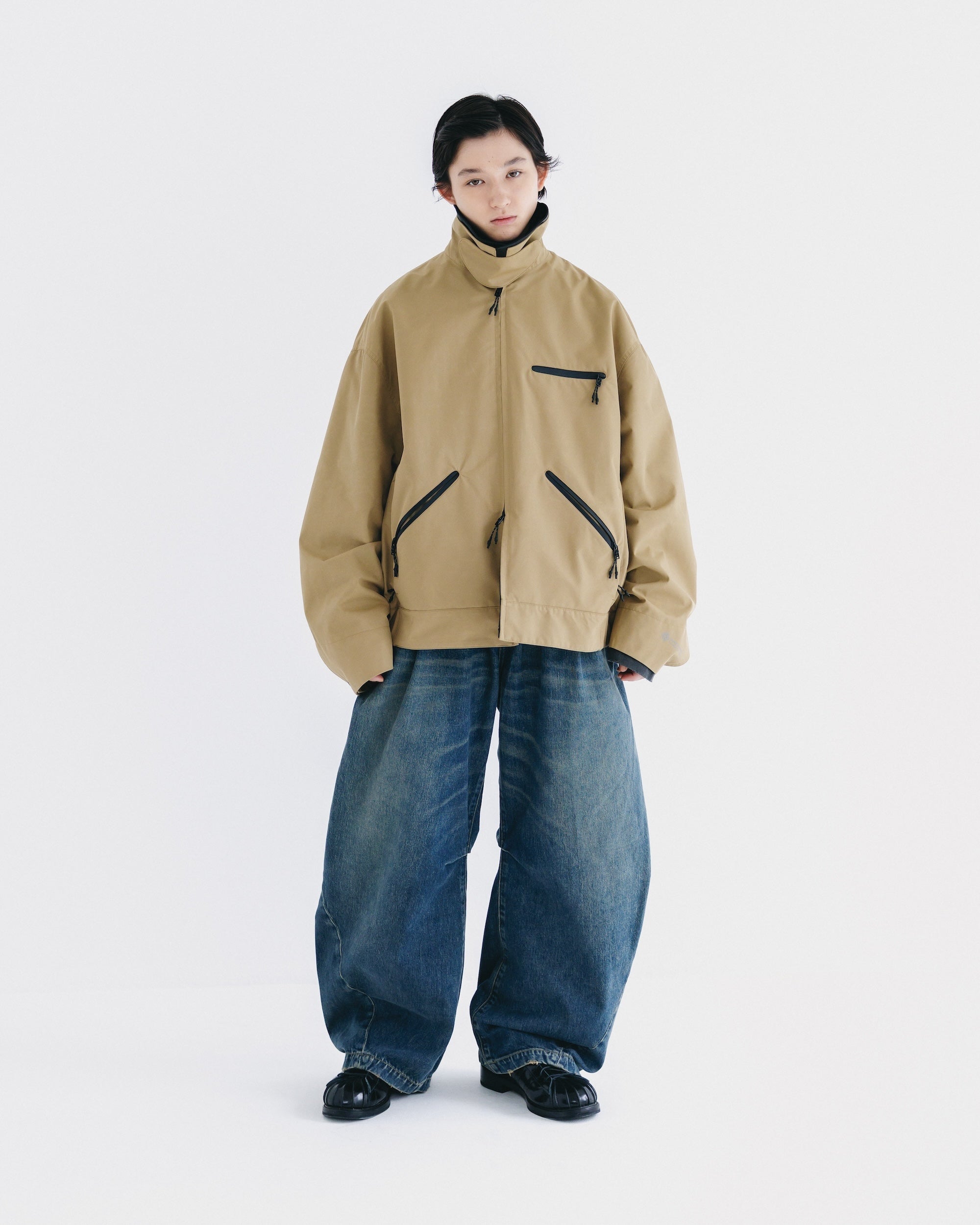 【9.24 WED 20:00- IN STOCK】+phenix WINDSTOPPER® by GORE-TEX LABS TWILL CITY WORKER JACKET (CARAMEL BEIGE)
