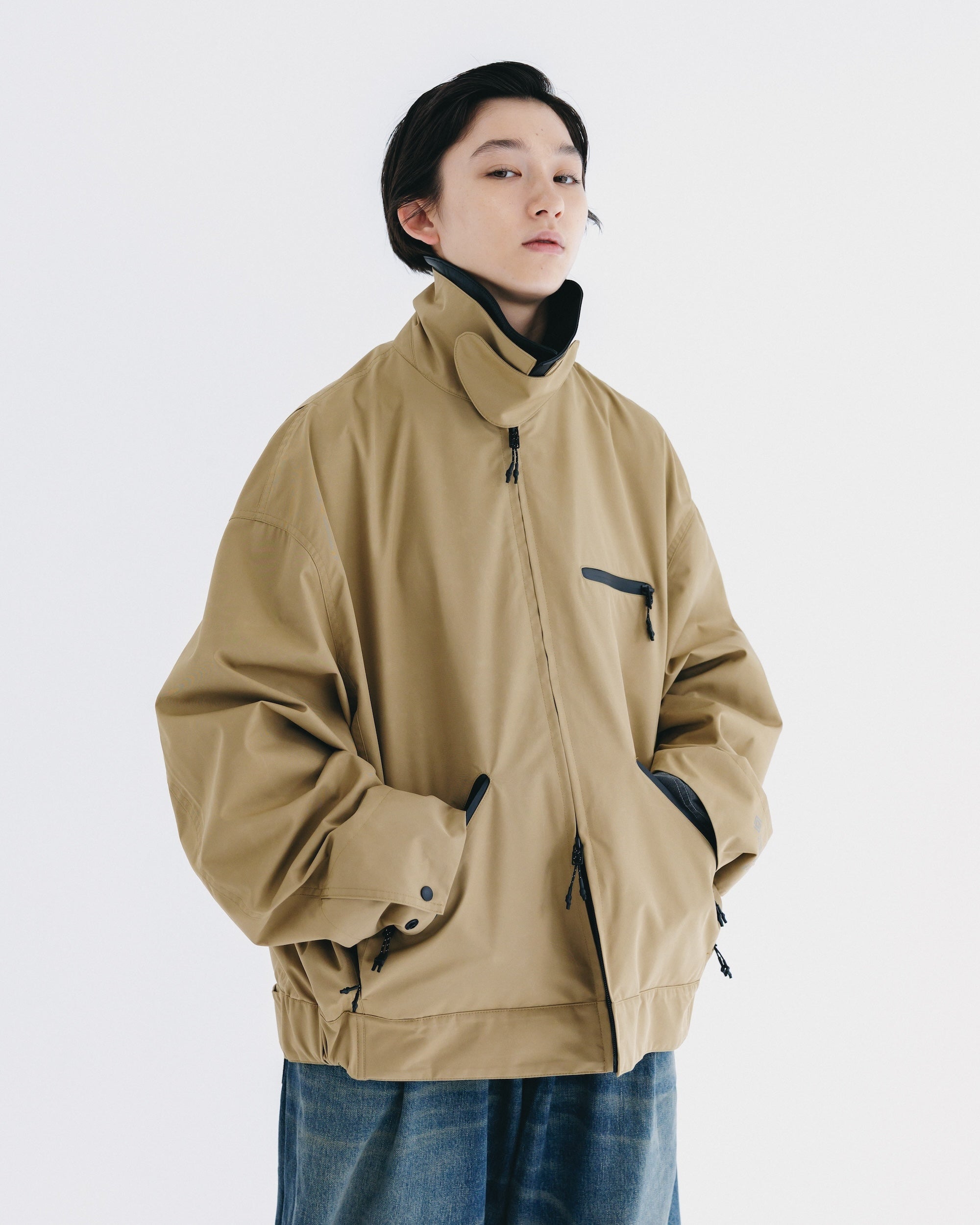 【9.24 WED 20:00- IN STOCK】+phenix WINDSTOPPER® by GORE-TEX LABS TWILL CITY WORKER JACKET (CARAMEL BEIGE)