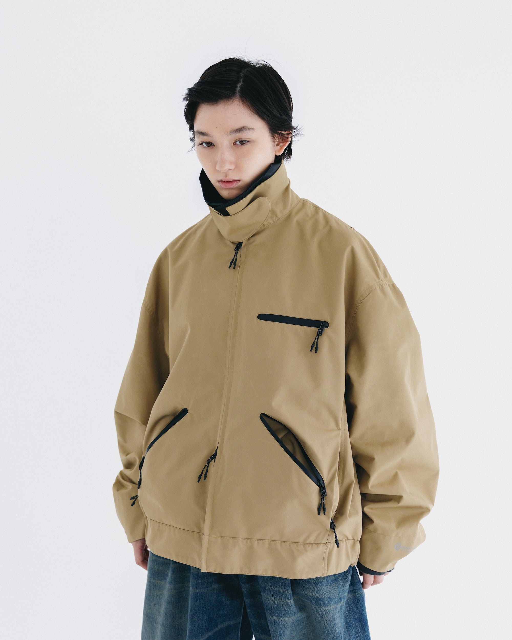 【9.24 WED 20:00- IN STOCK】+phenix WINDSTOPPER® by GORE-TEX LABS TWILL CITY WORKER JACKET (CARAMEL BEIGE)