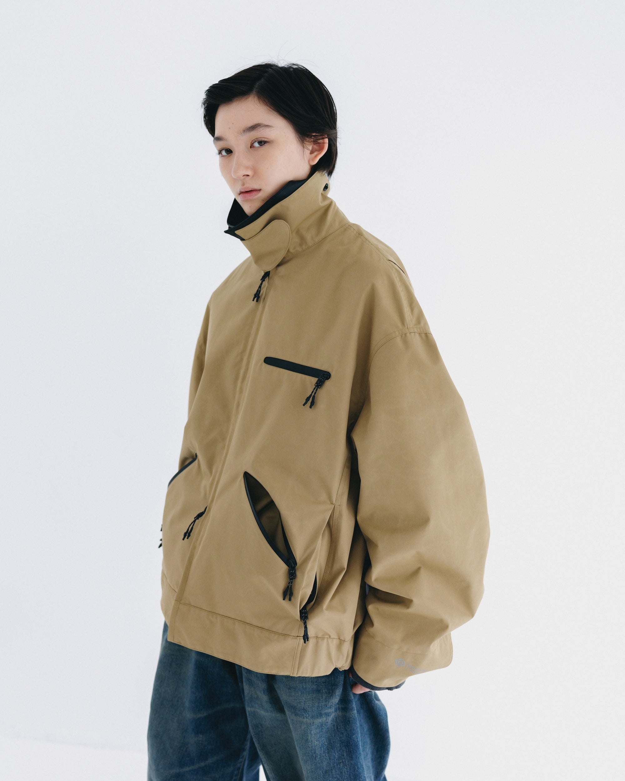 【9.24 WED 20:00- IN STOCK】+phenix WINDSTOPPER® by GORE-TEX LABS TWILL CITY WORKER JACKET (CARAMEL BEIGE)