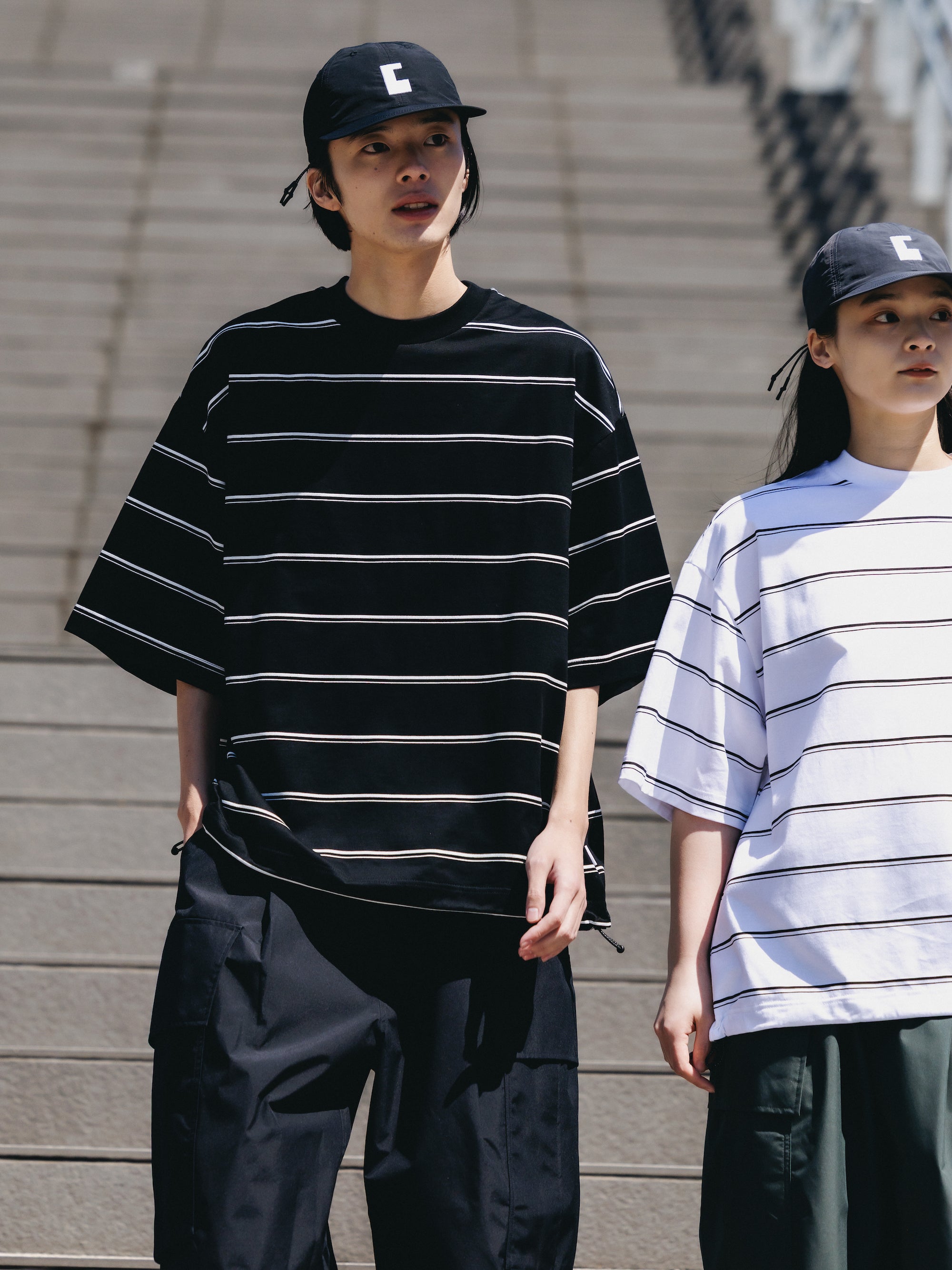 5.6 20:00- IN STOCK】THICK THIN STRIPE S/S T-SHIRT WITH DRAWSTRINGS (B