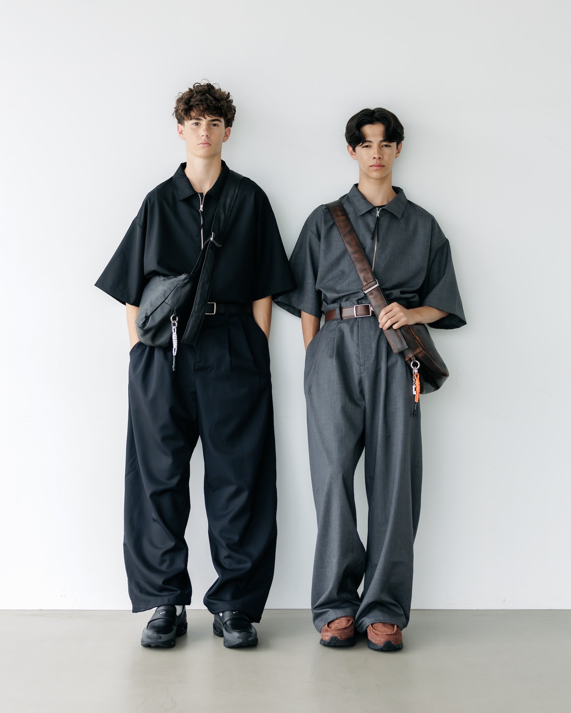 WEWILL zip 半袖シャツ　シルク混　黒　L ビッグシルエット 7.26 SAT 20:00- IN STOCK】TROPICAL WOOL CITY S/S HALF ZIP
