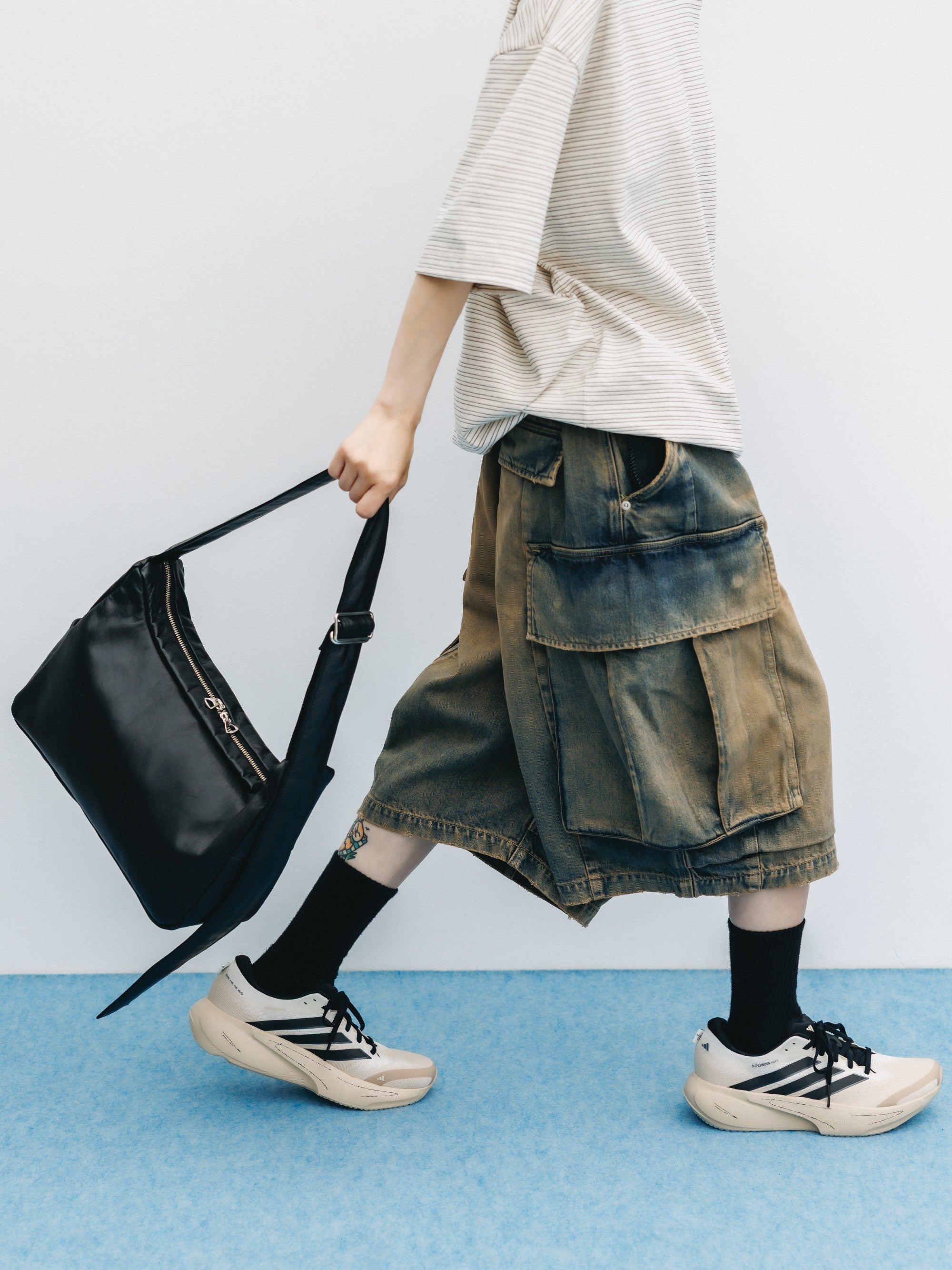 【8.5 WED 20:00- IN STOCK】LEATHER HOLIDAY BAG (BLACK)