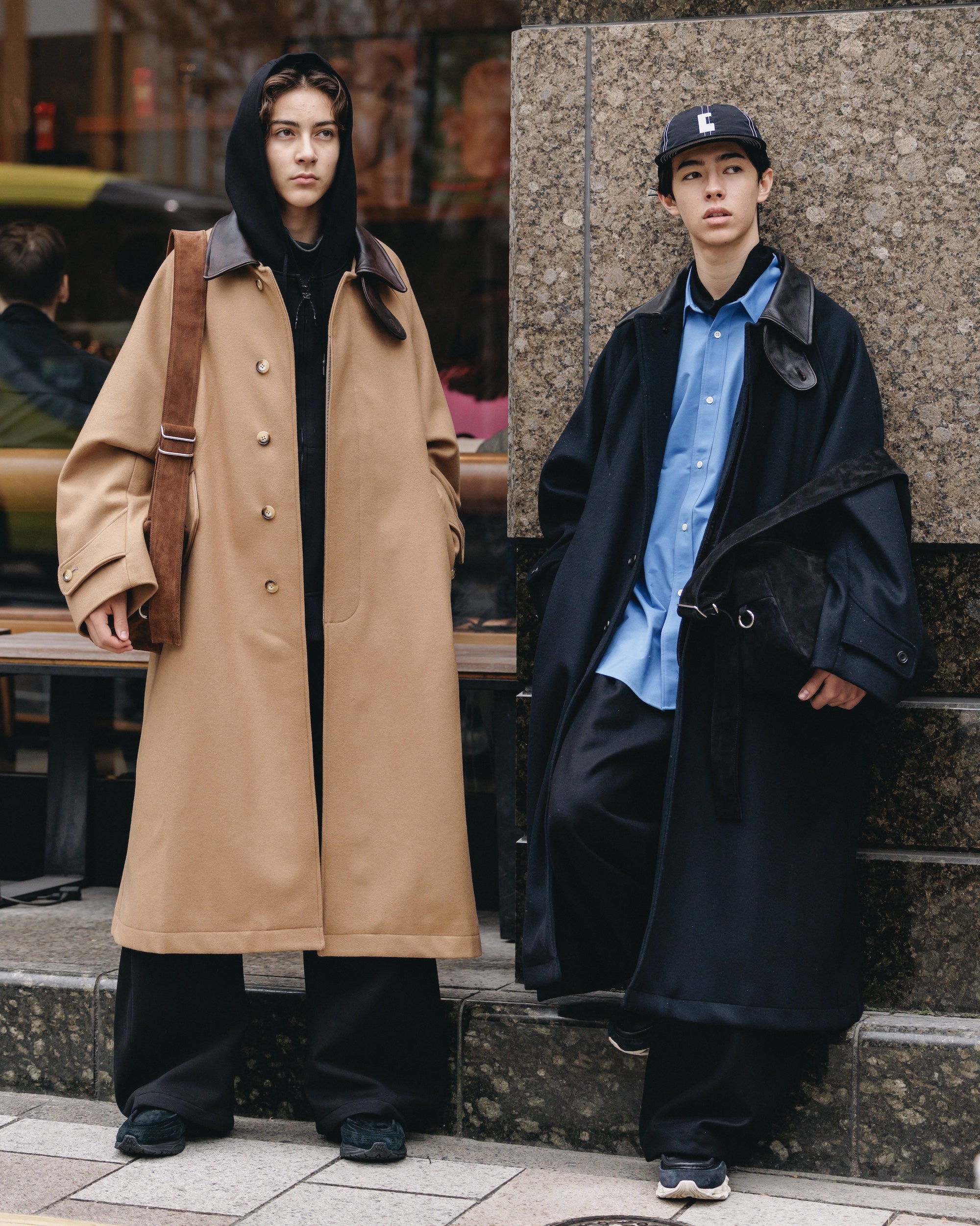 【12.10 WED 20:00- IN STOCK】LEATHER COLLAR WOOL MELTON BALMACAAN COAT (BLACK)