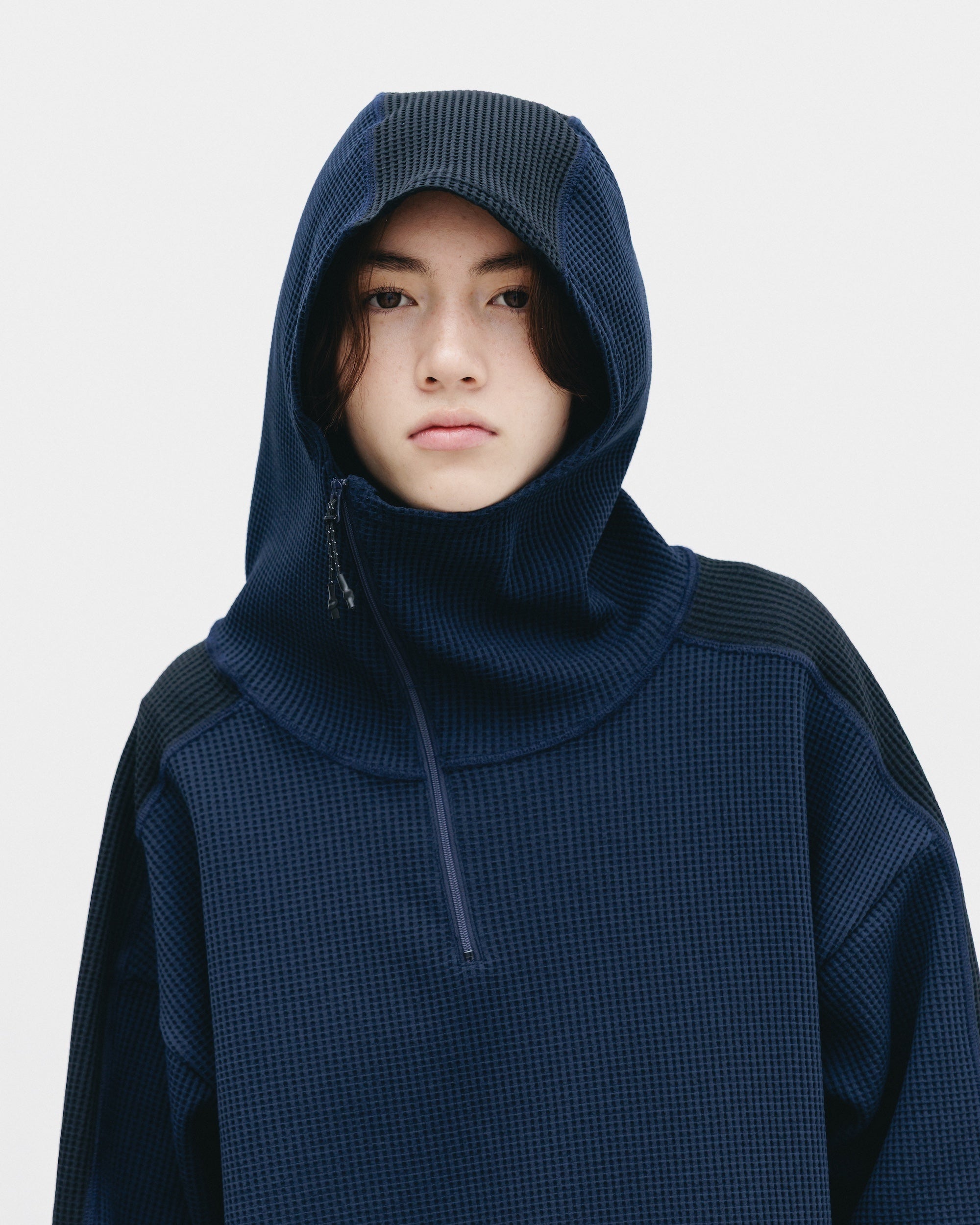 CITY LIGHT THERMAL HALF ZIP HOODIE (NAVY×BLACK)