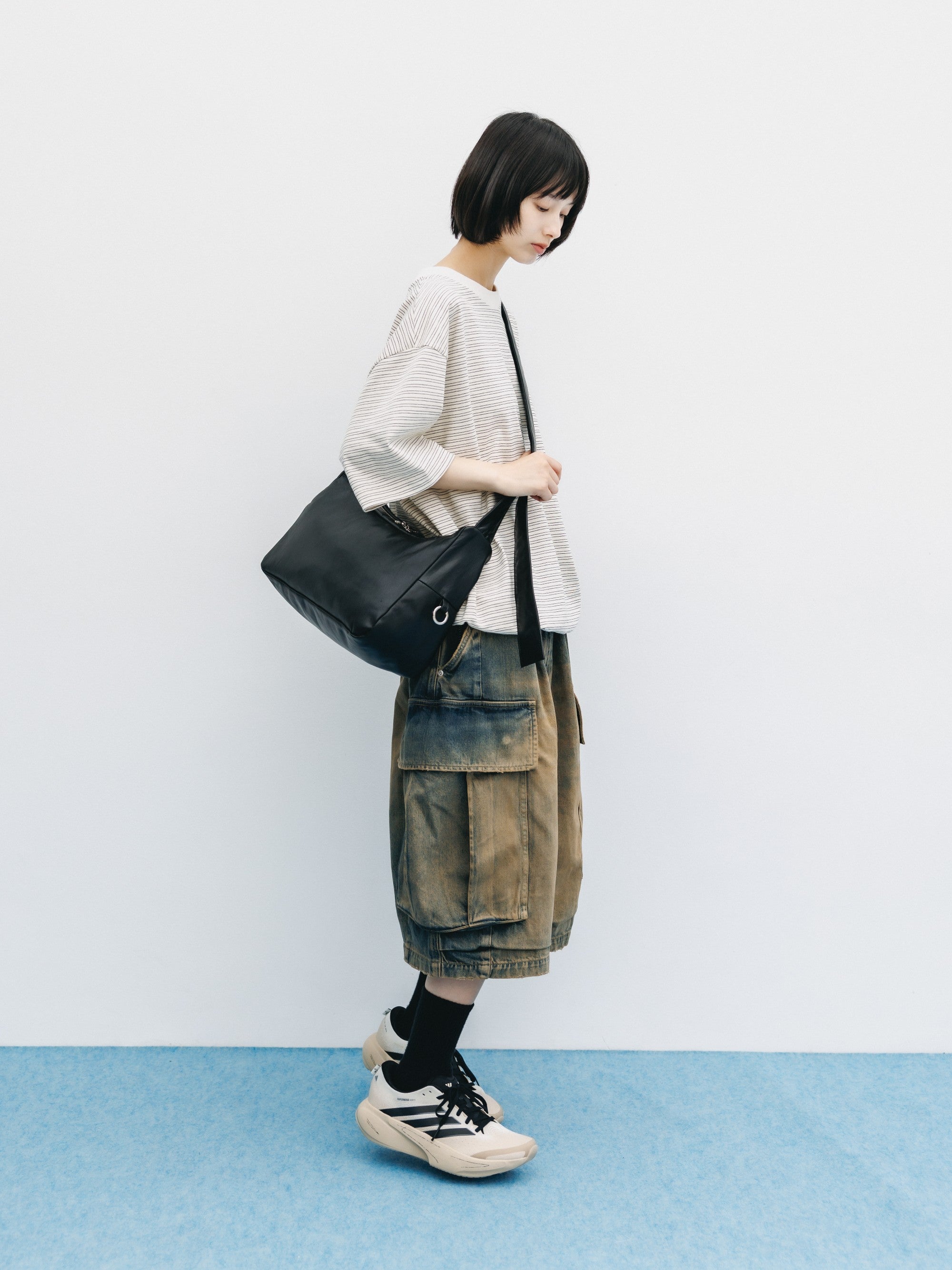 【8.5 WED 20:00- IN STOCK】LEATHER HOLIDAY BAG (BLACK)