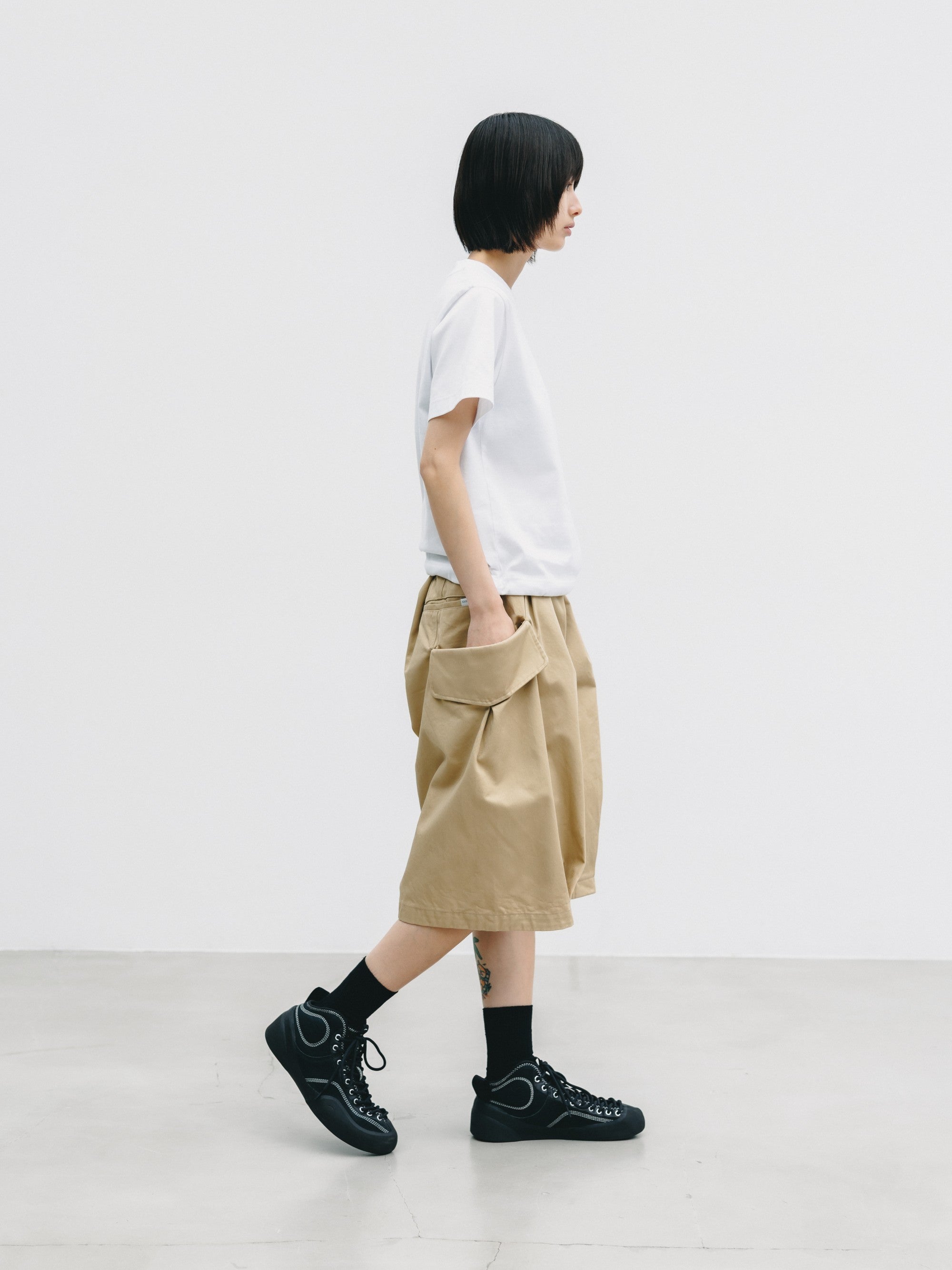【6.24 WED 20:00- IN STOCK】FLAP WIDE BALLOON HALF PANTS (BEIGE)