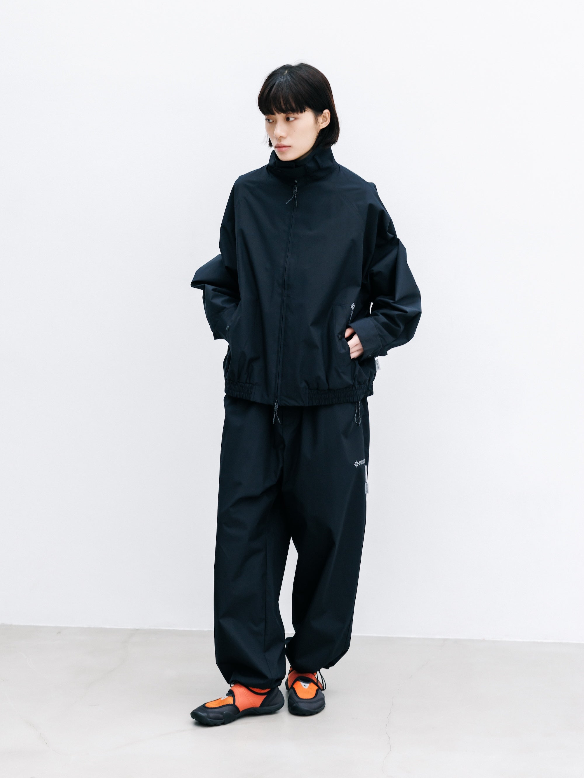 【8.8 SAT 20:00- IN STOCK】+phenix WINDSTOPPER® by GORE-TEX LABS CITY UNIFORM VENTILATION PANTS (BLACK×WHITE)